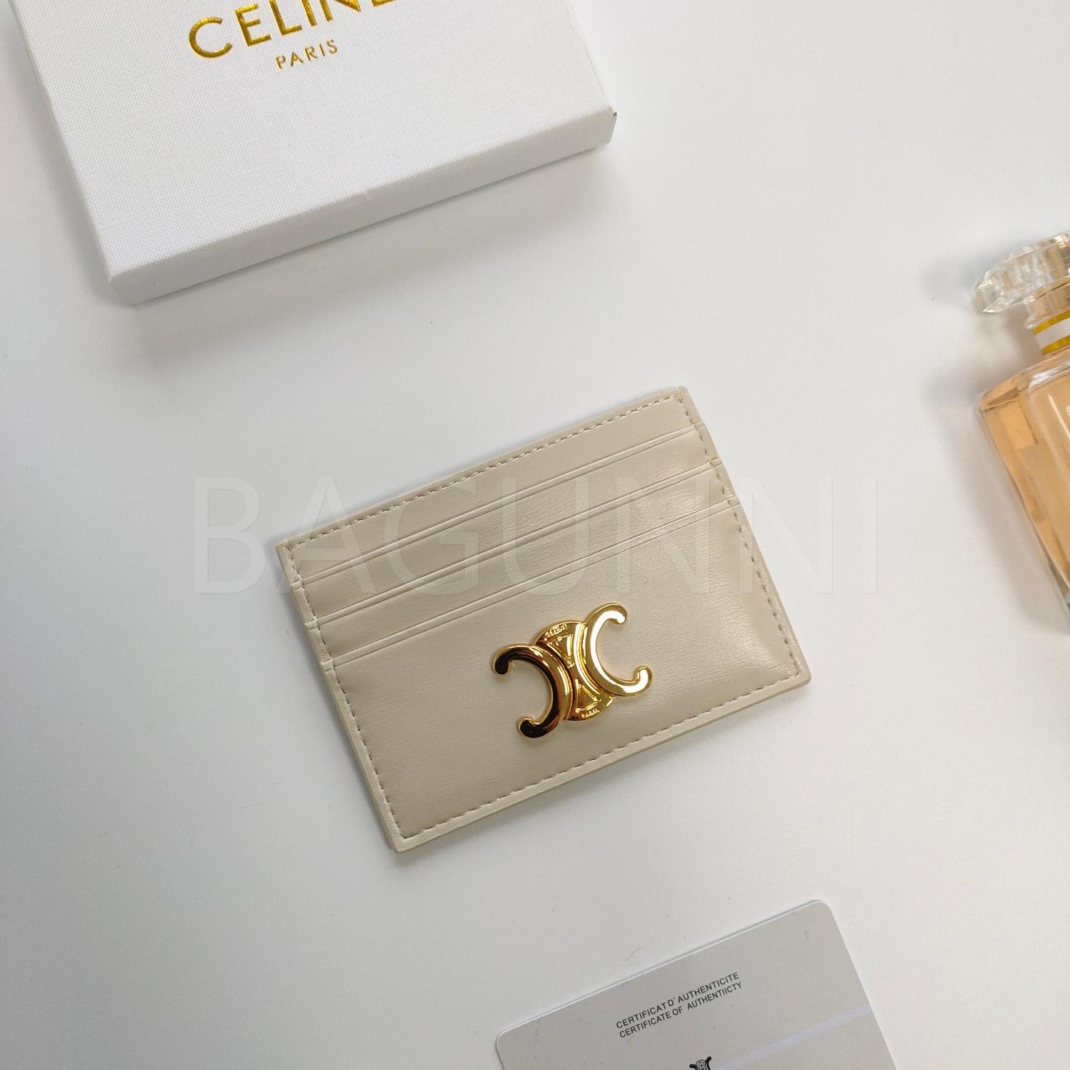 셀린느 플랩 카드지갑
