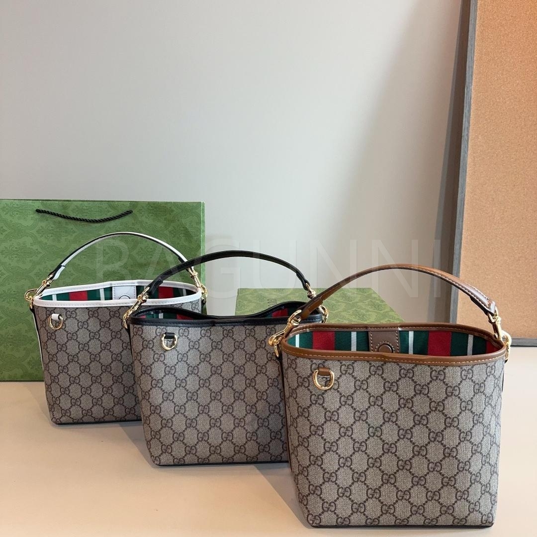 구찌 GG 패턴 버킷백