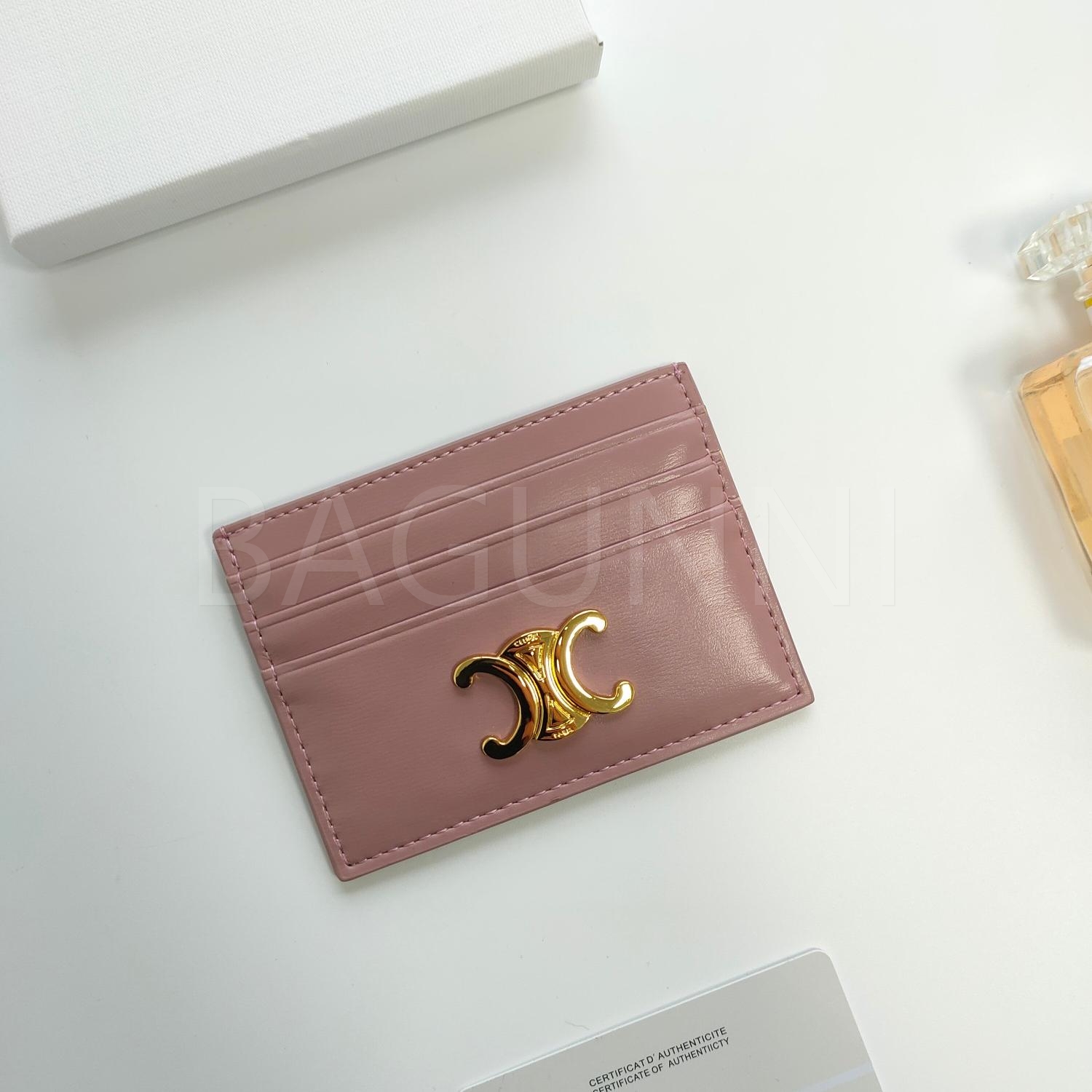 셀린느 플랩 카드지갑