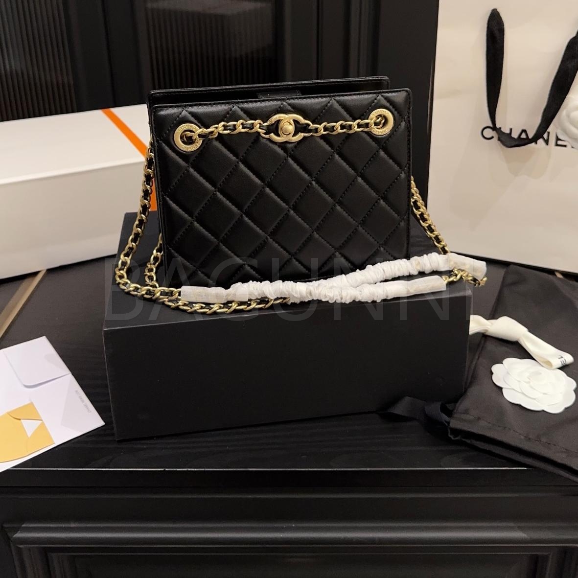 샤넬 24K 체인 백