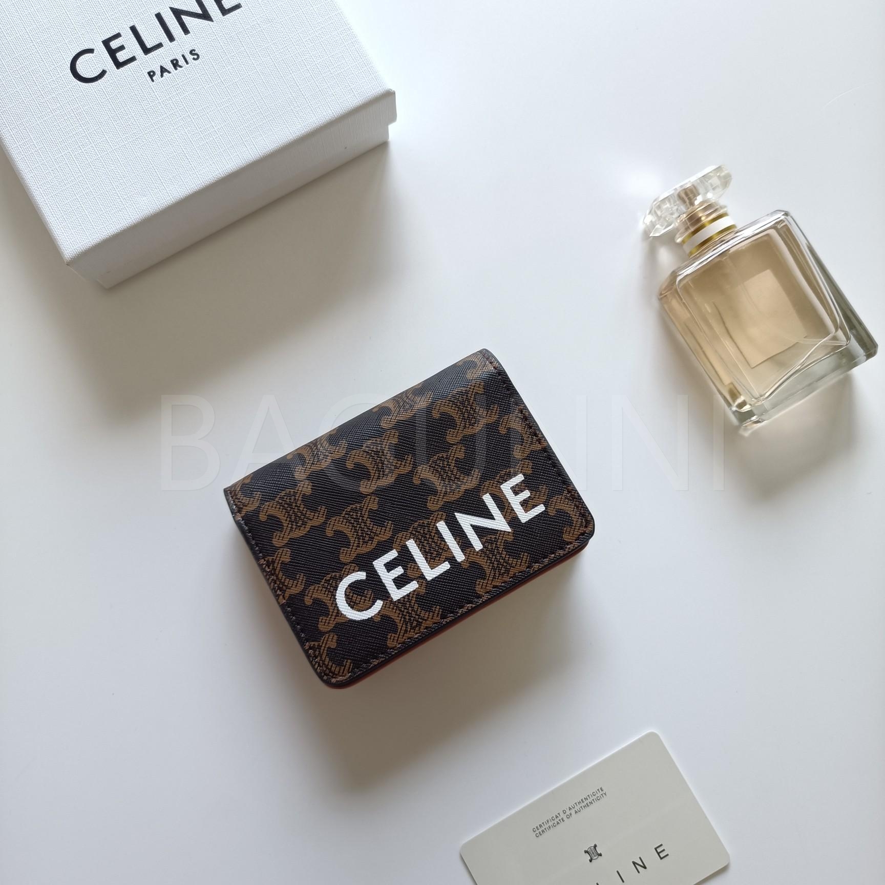 셀린느 트리옹프 지퍼 카드지갑