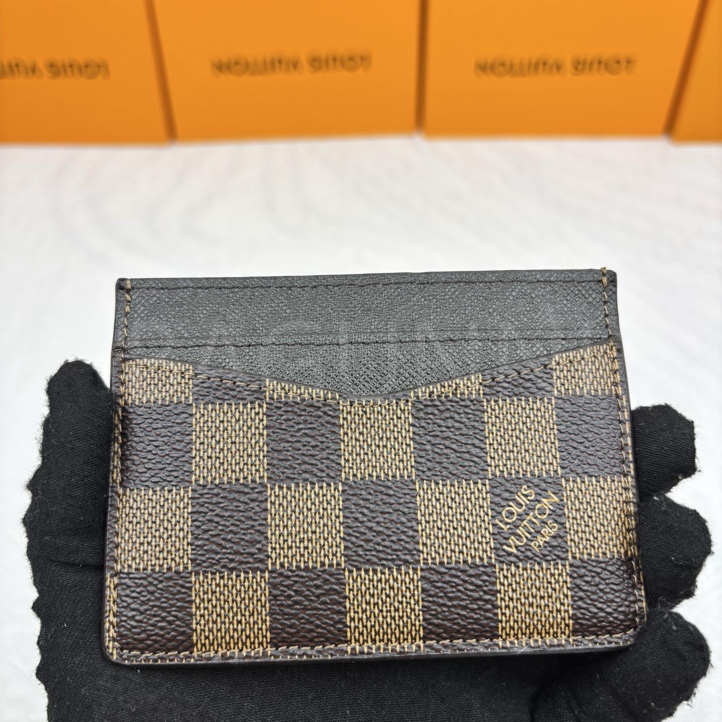 루이비통 네오 카드홀더