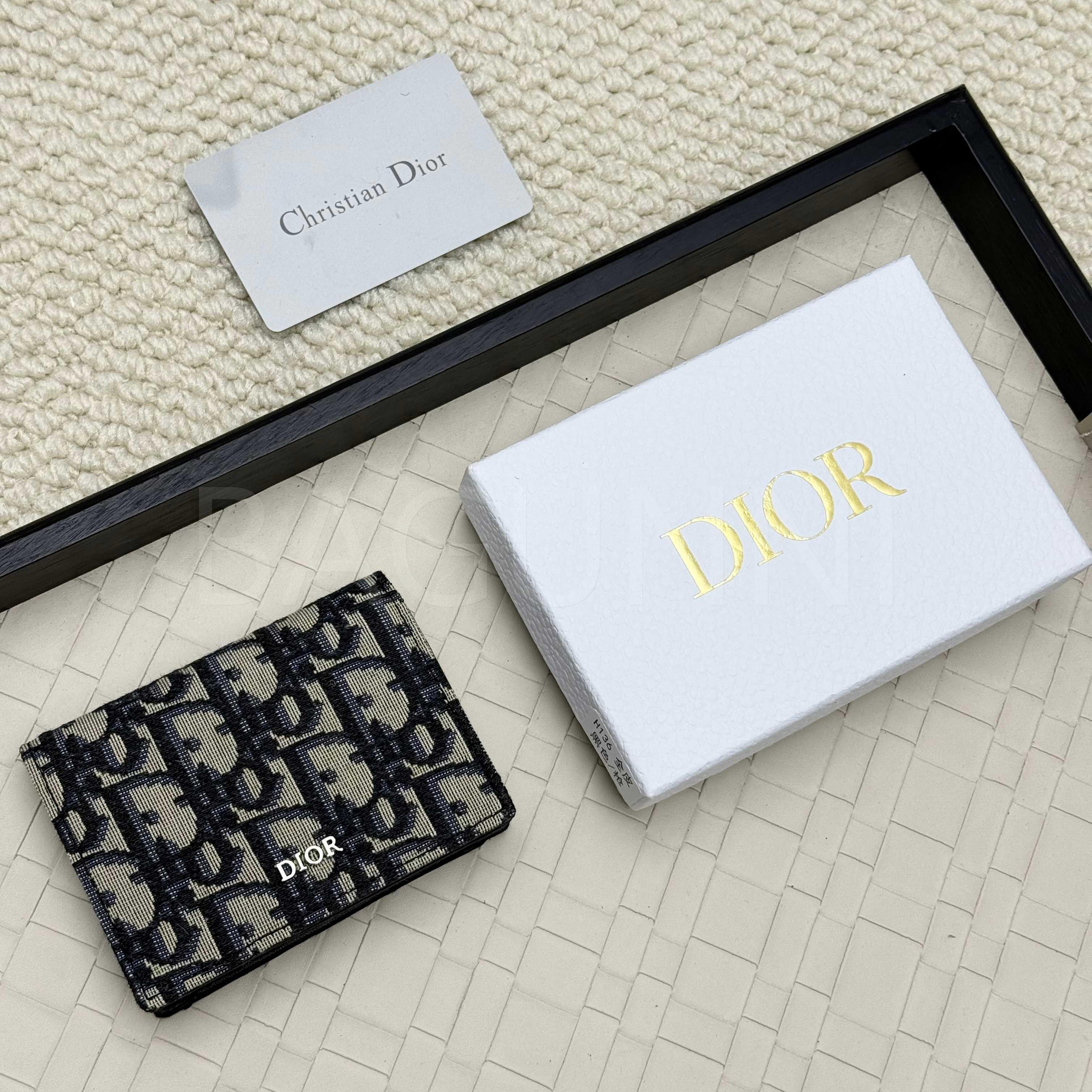 디올 CD 카드홀더