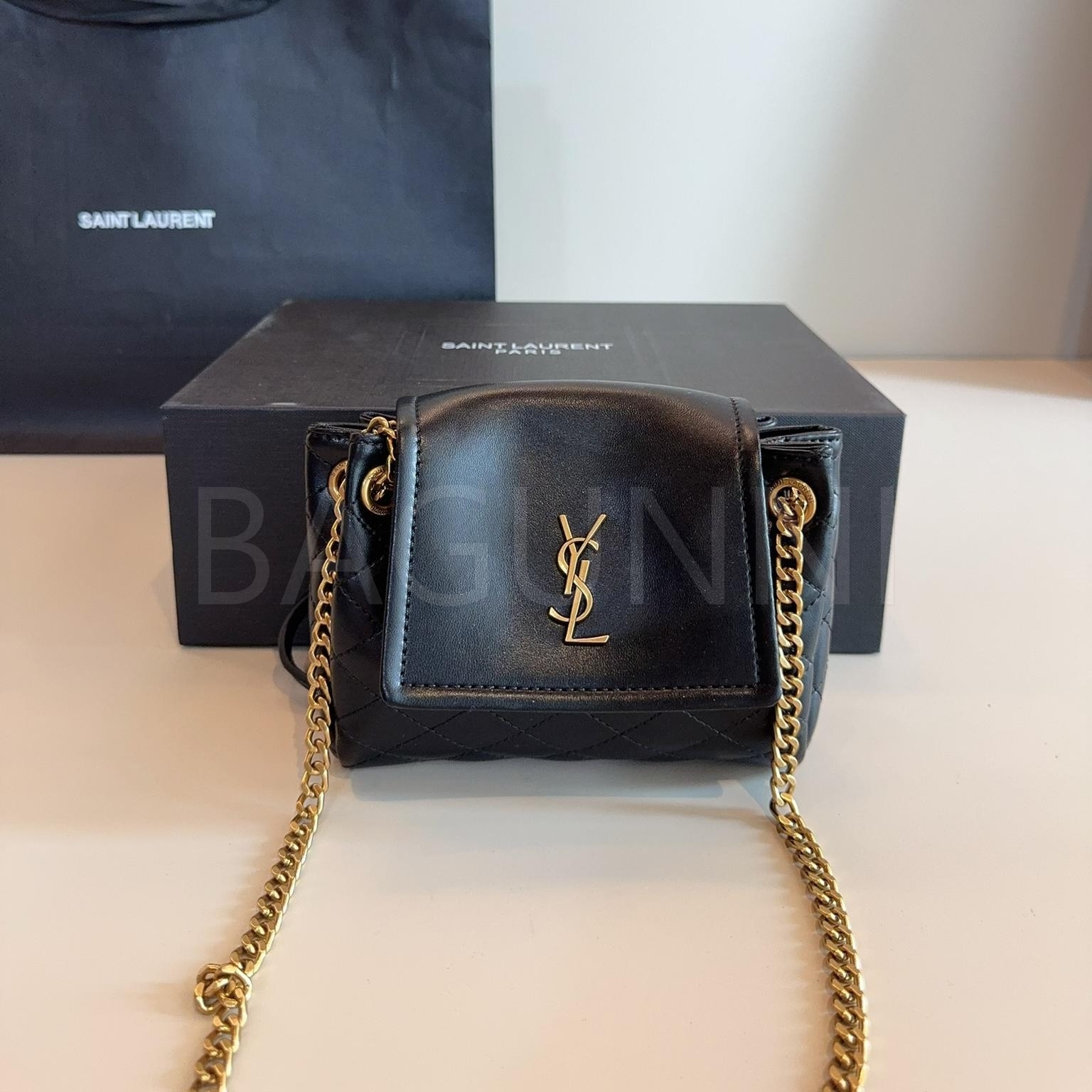 YSL 놀리타