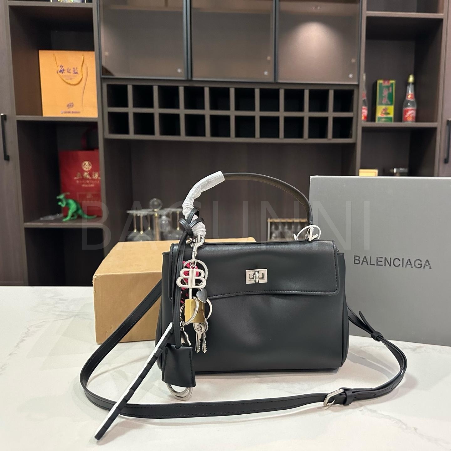 발렌시아가 로데오 숄더백