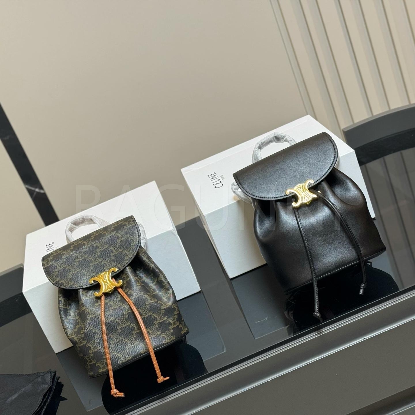 셀린느 트리옹프 드로스트링 백팩