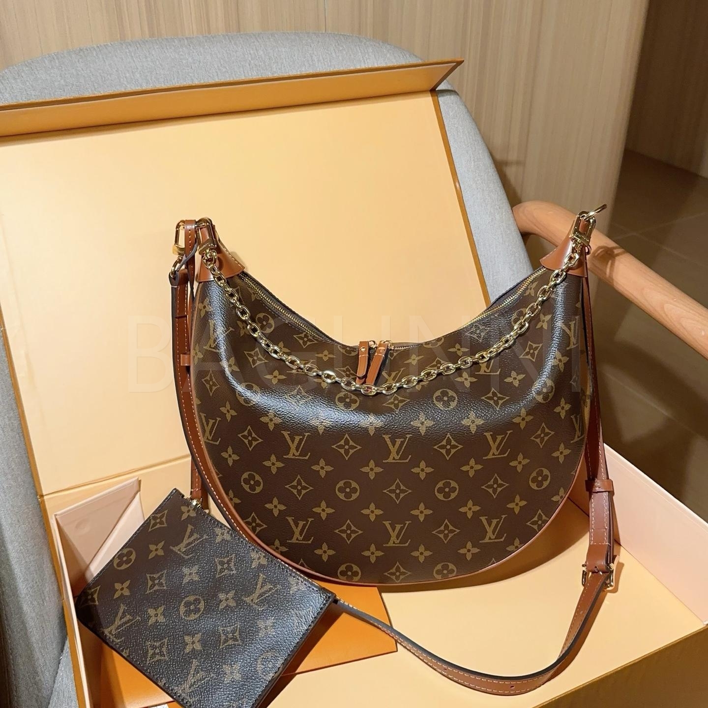 루이비통 루프 호보 백