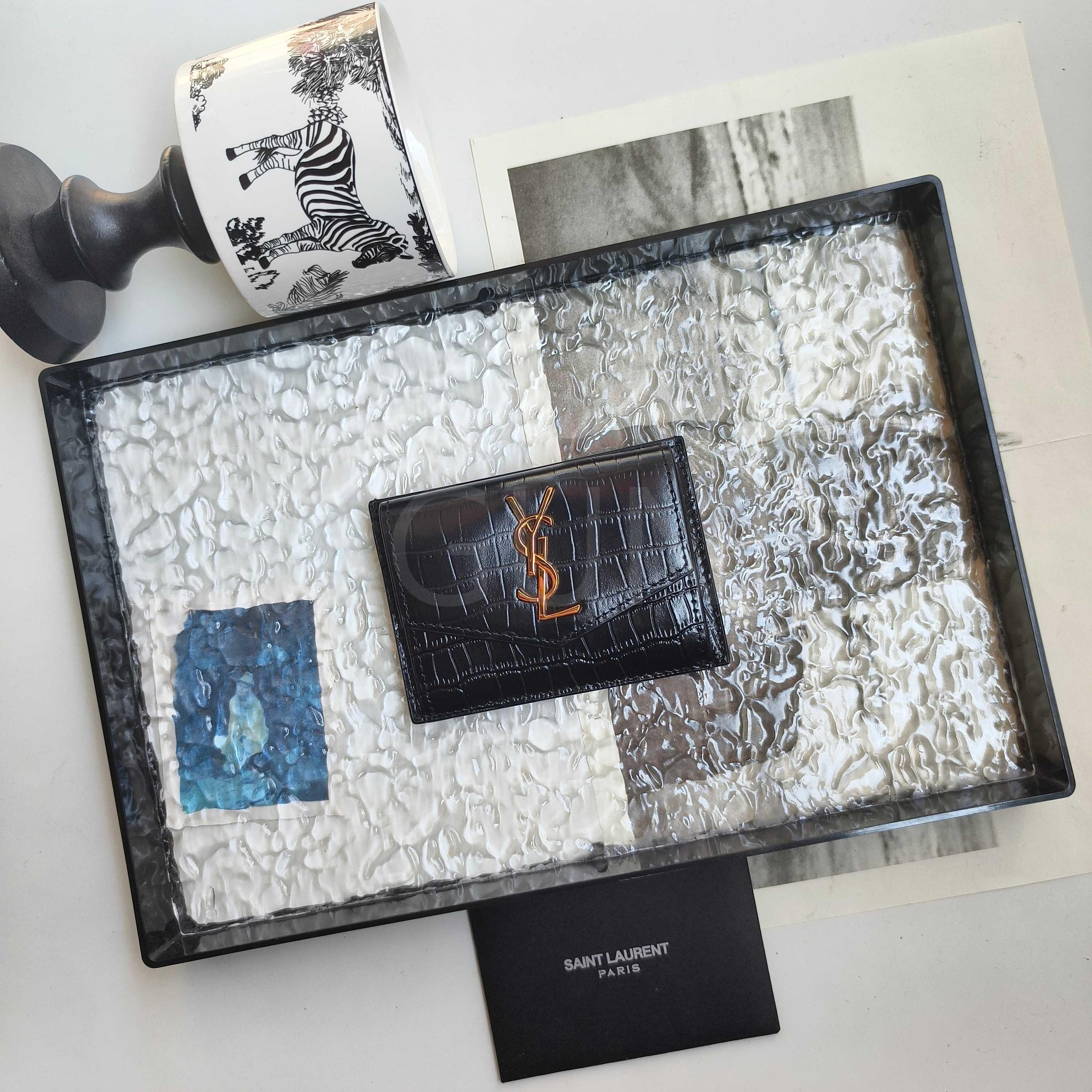 YSL 카산드라 플랩 카드지갑