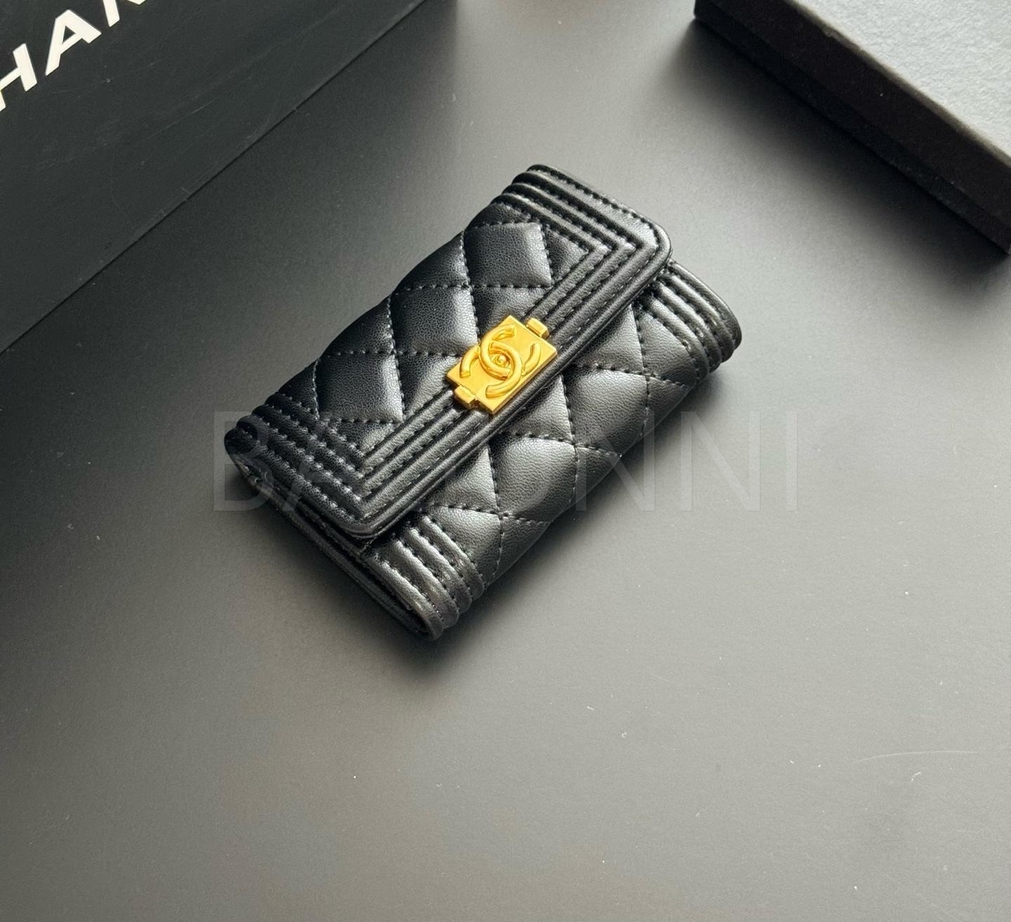 샤넬 보이 카드지갑