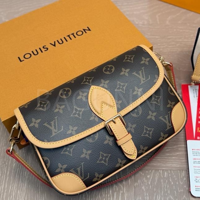 루이비통 다이앤 숄더백