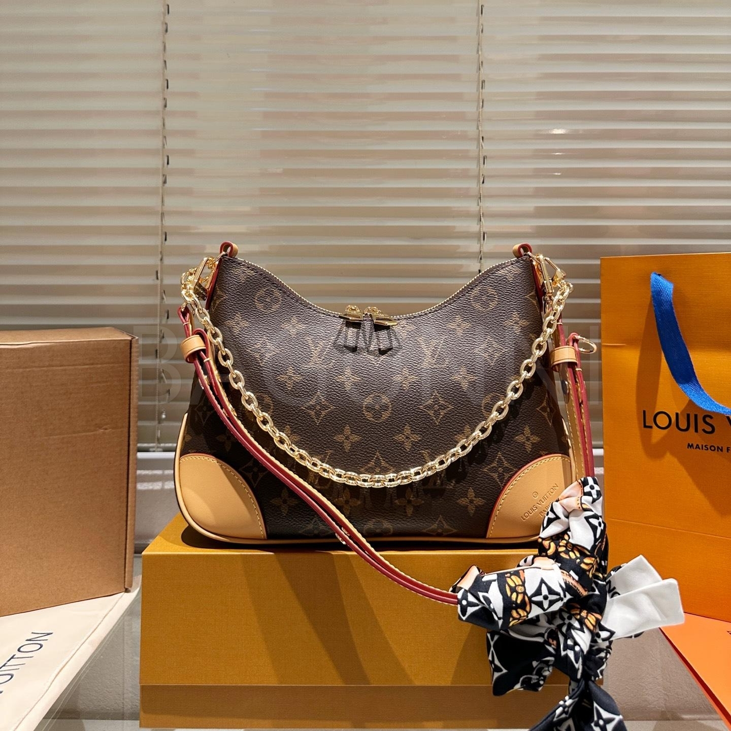 루이비통 체인 호보 백