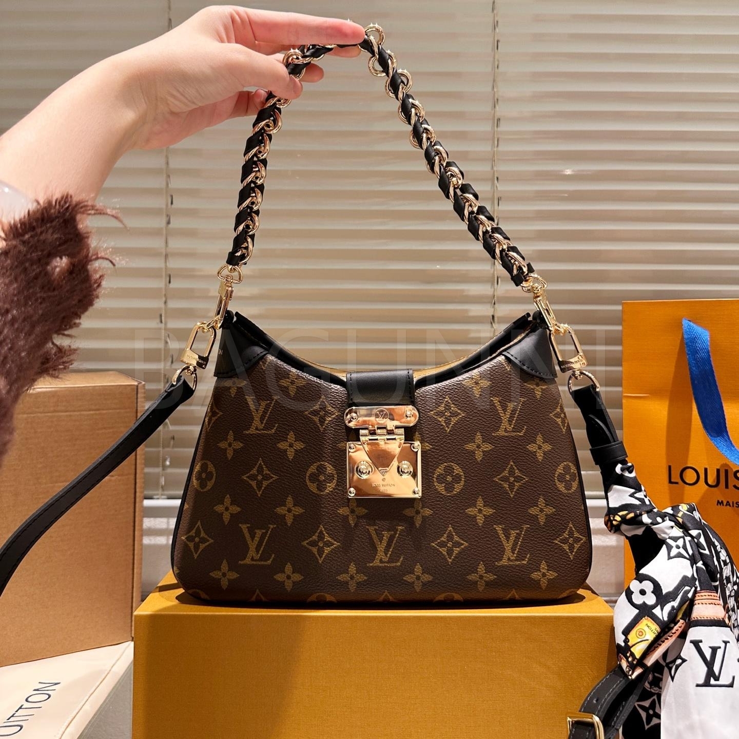 루이비통 트윈니 숄더백