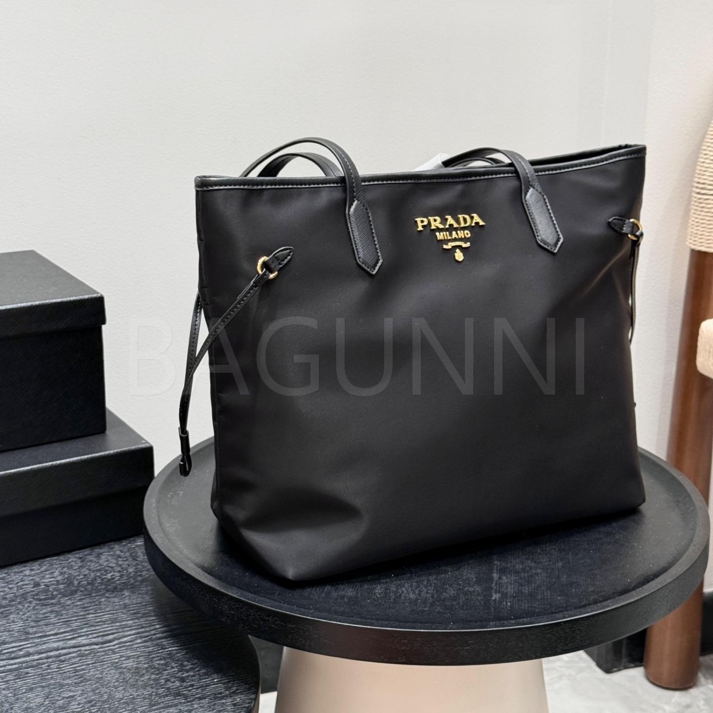 프라다 나일론 쇼퍼백