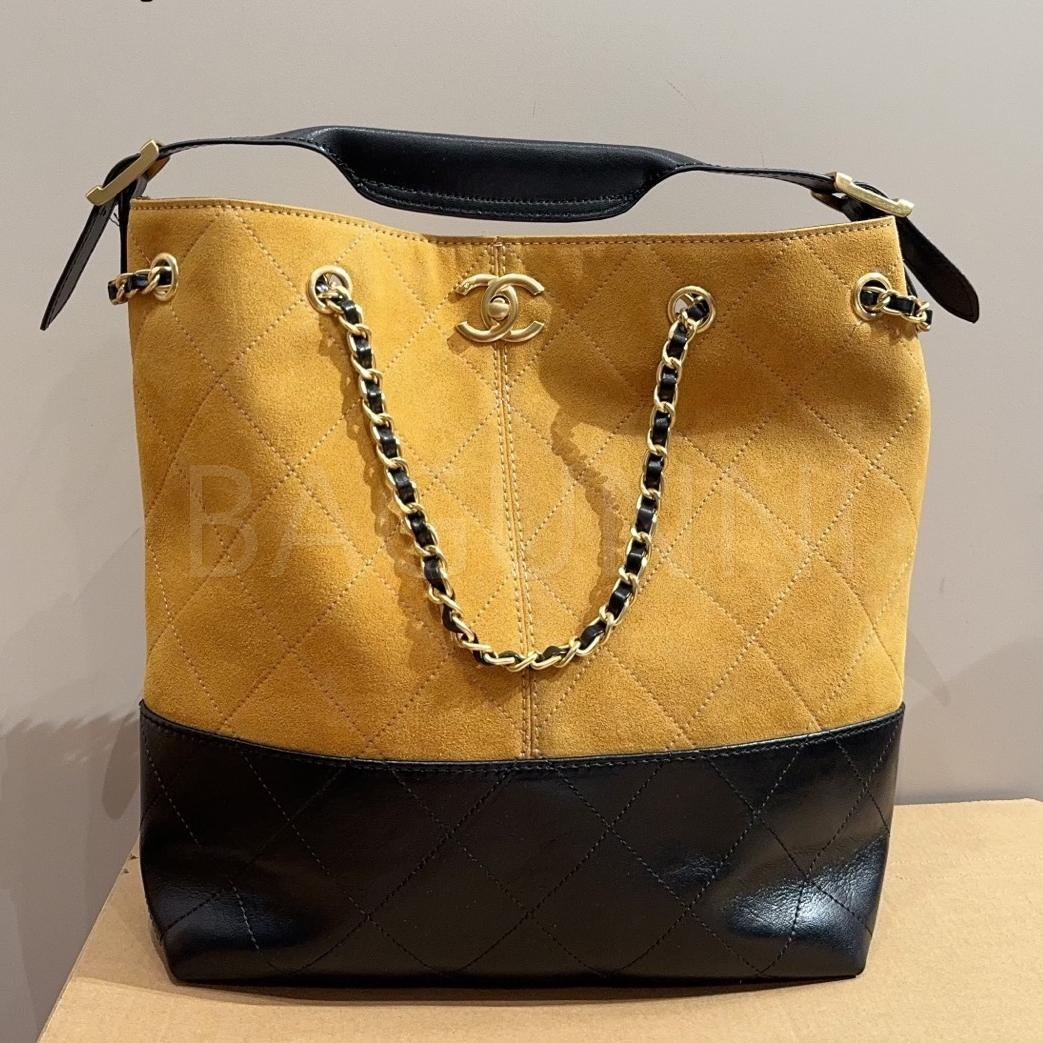 샤넬 25A 스웨이드 토트백