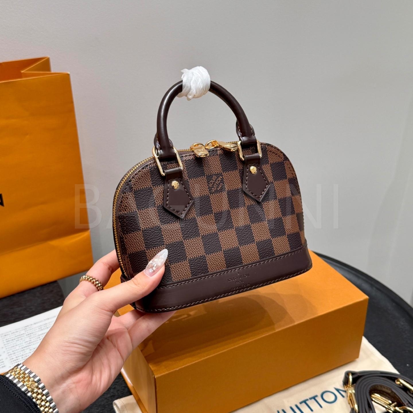 루이비통 다미에 알마 백