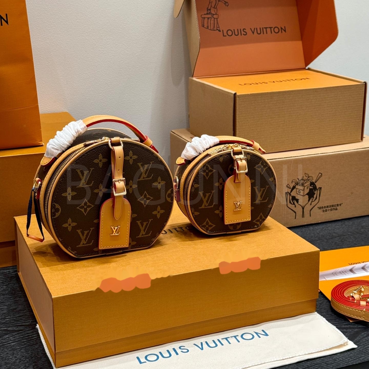 루이비통 미니 원형 숄더백