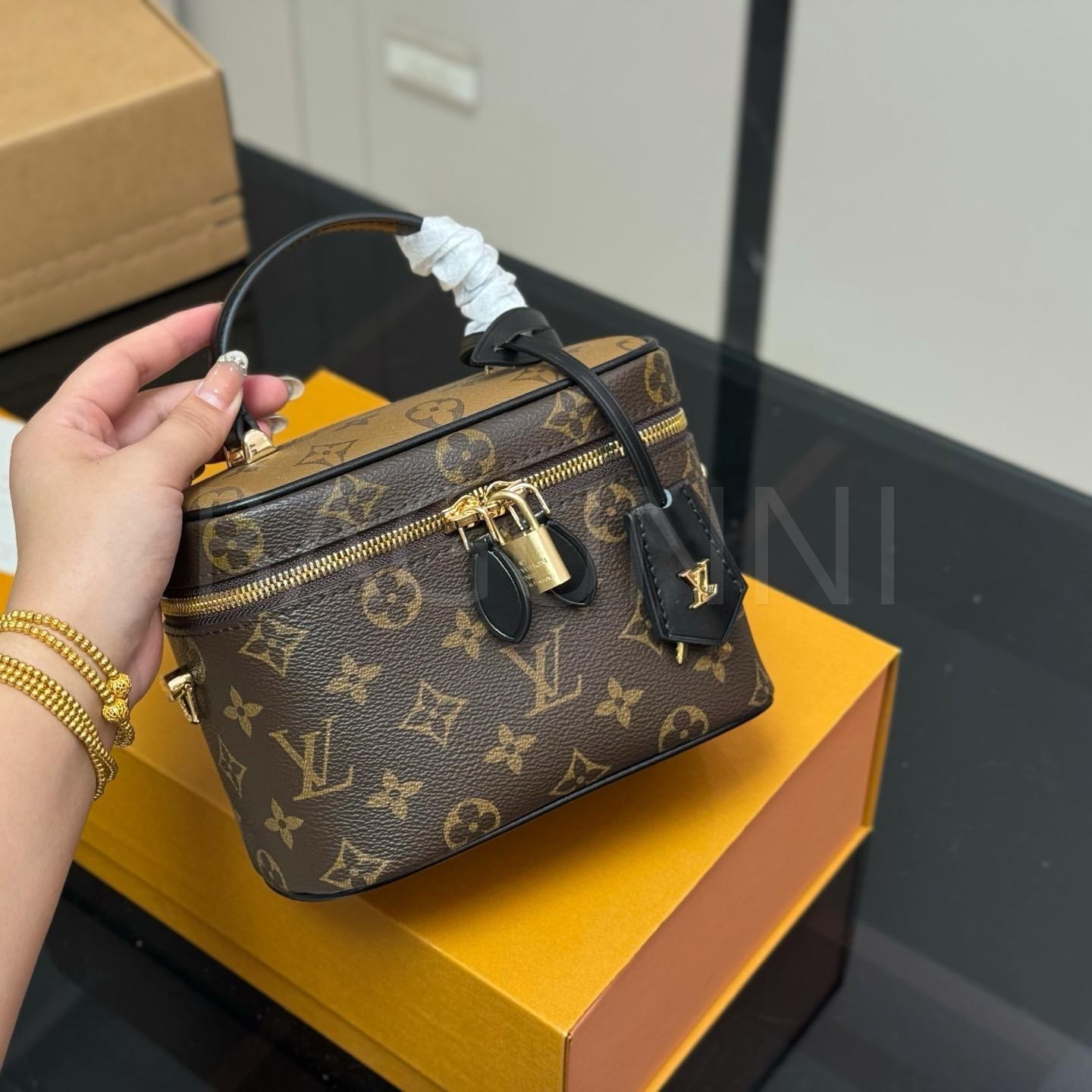 루이비통 니스 가방