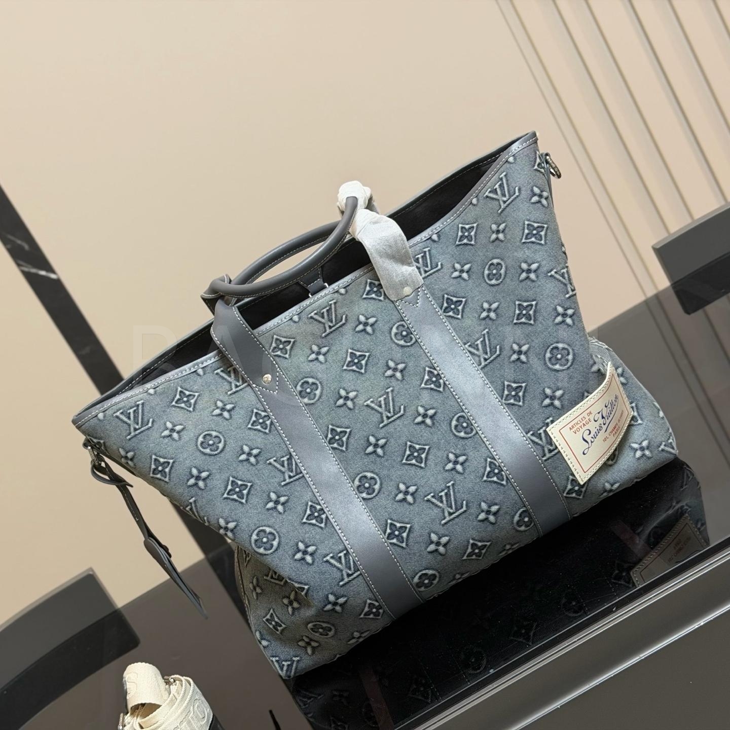 루이비통 데님 토트백