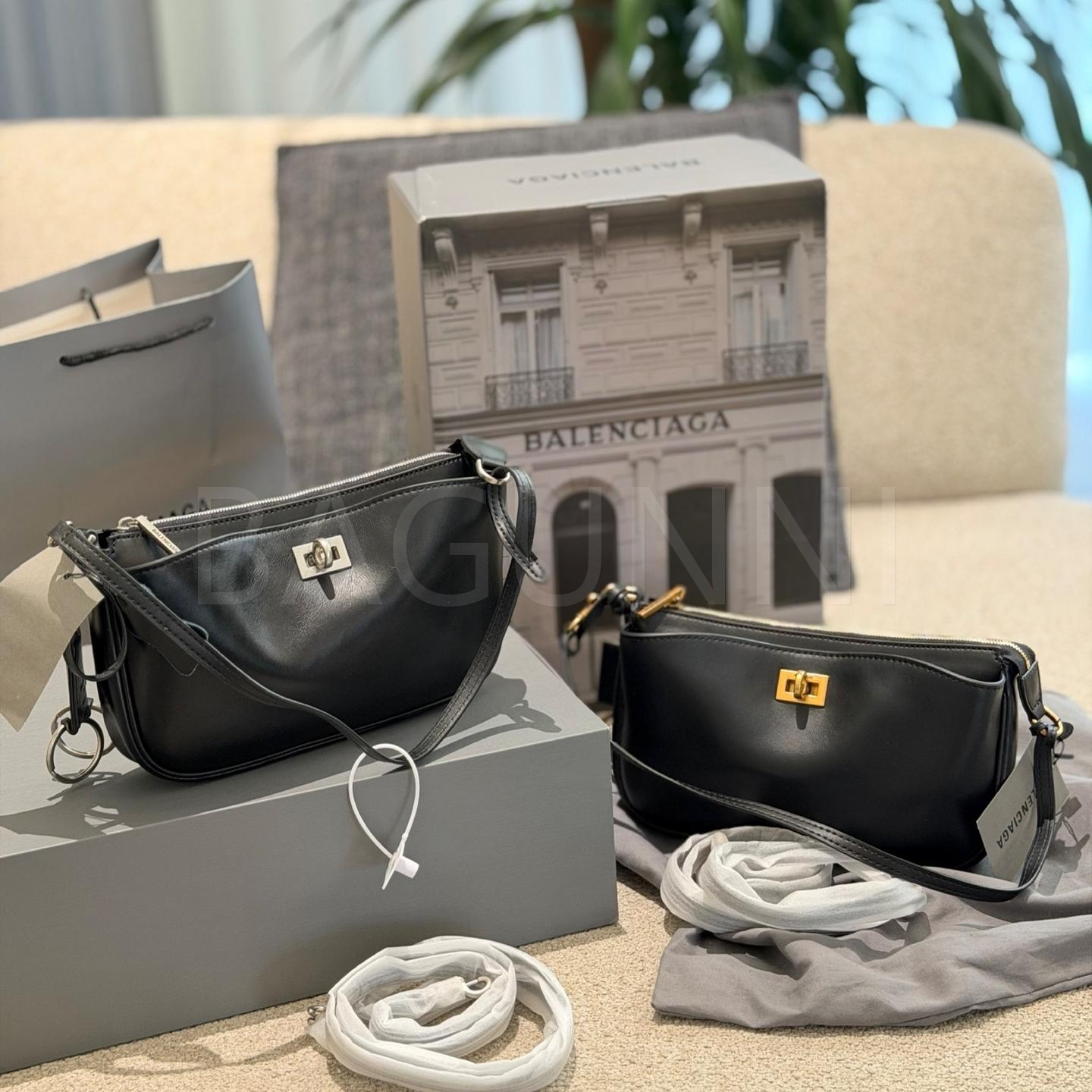 발렌시아가 로데오 숄더백