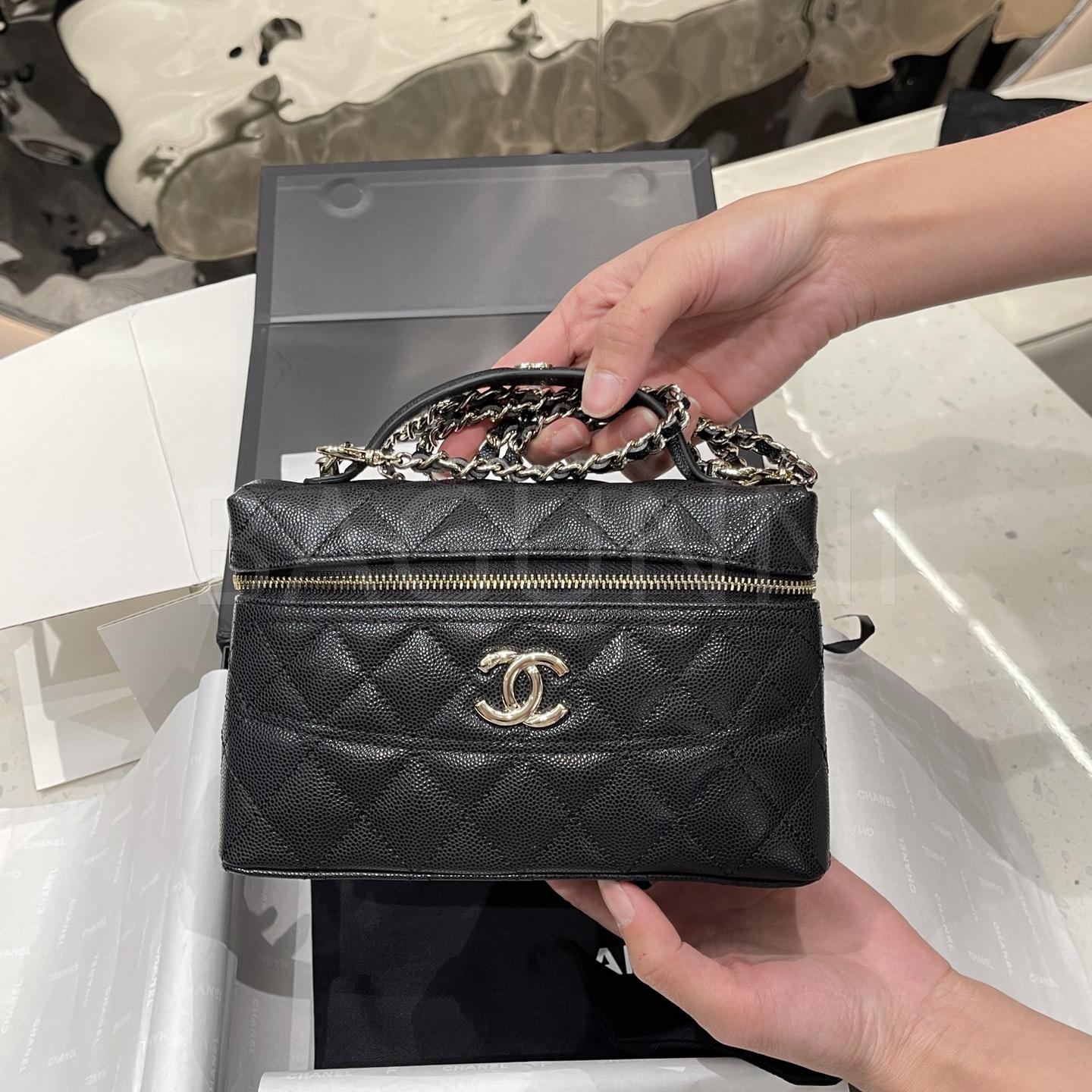 샤넬 탑핸들 코스메틱 박스 백