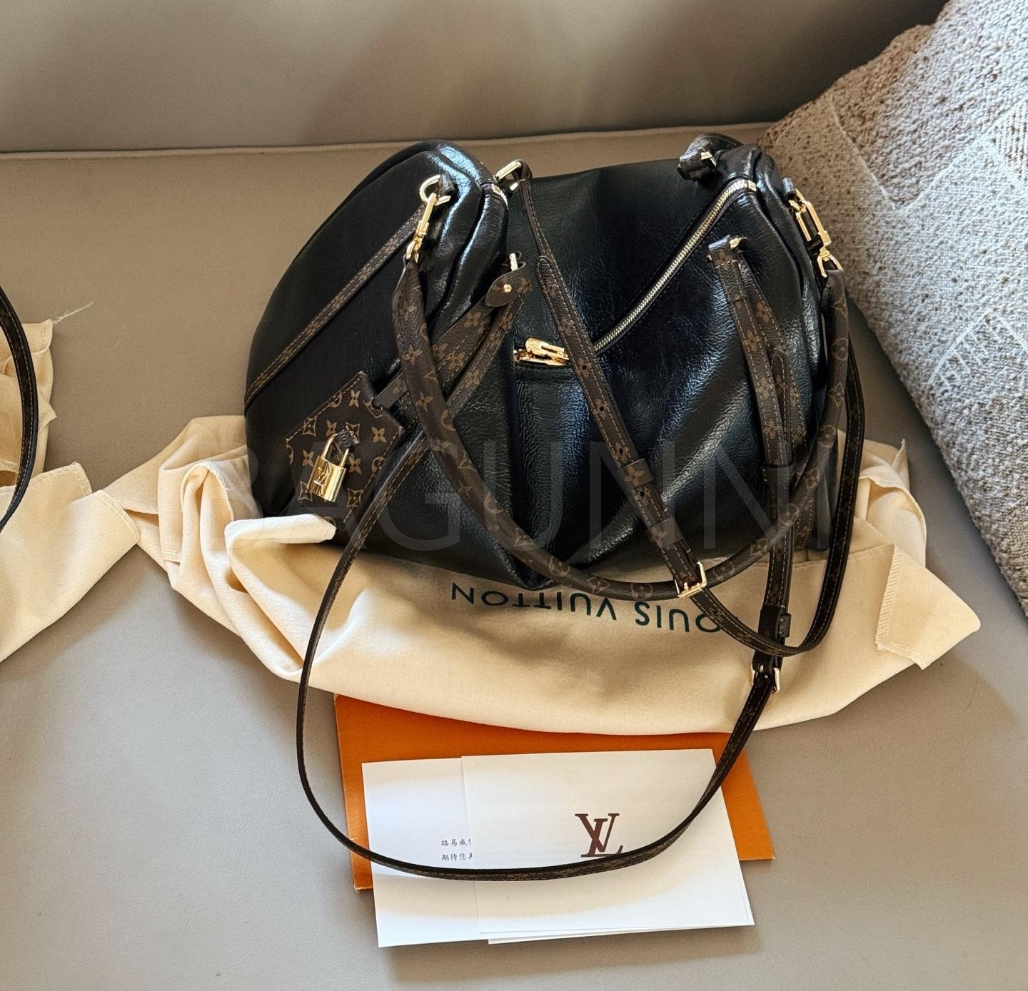 루이비통 익스프레스 보스턴백