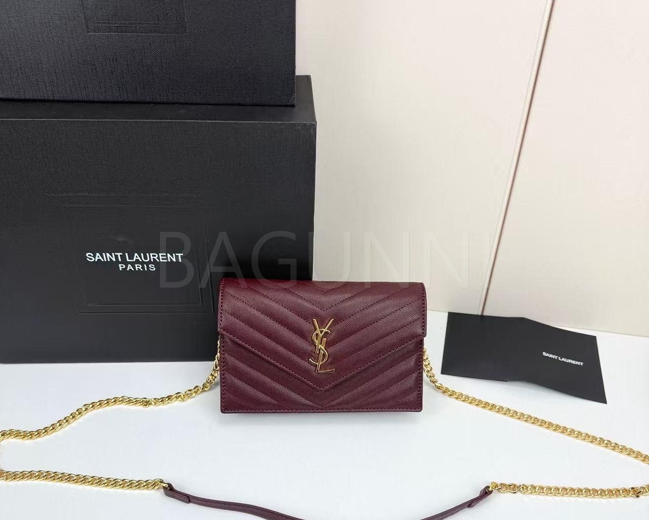 YSL 모노그램 체인 지갑