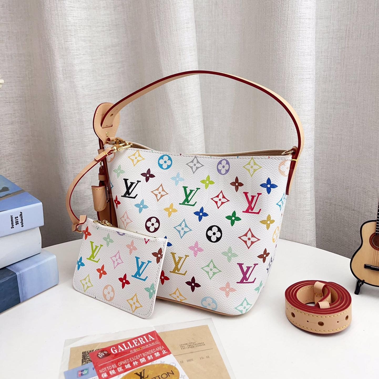 루이비통 노에 버킷 백