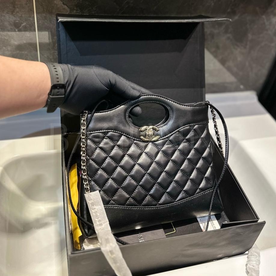 샤넬 31 체인 쇼퍼백