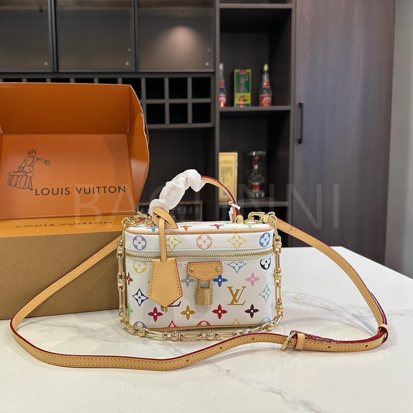 루이비통 멀티컬러 베니티 백