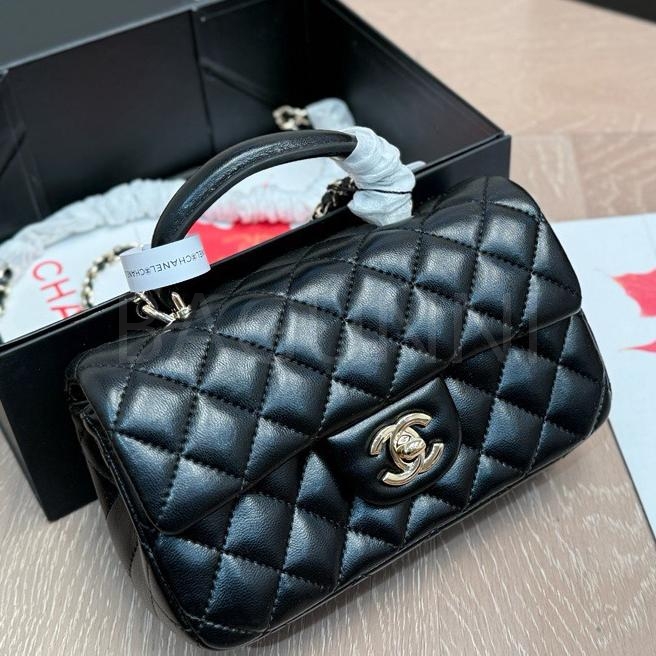 샤넬 클래식 플랩 탑핸들 미니백