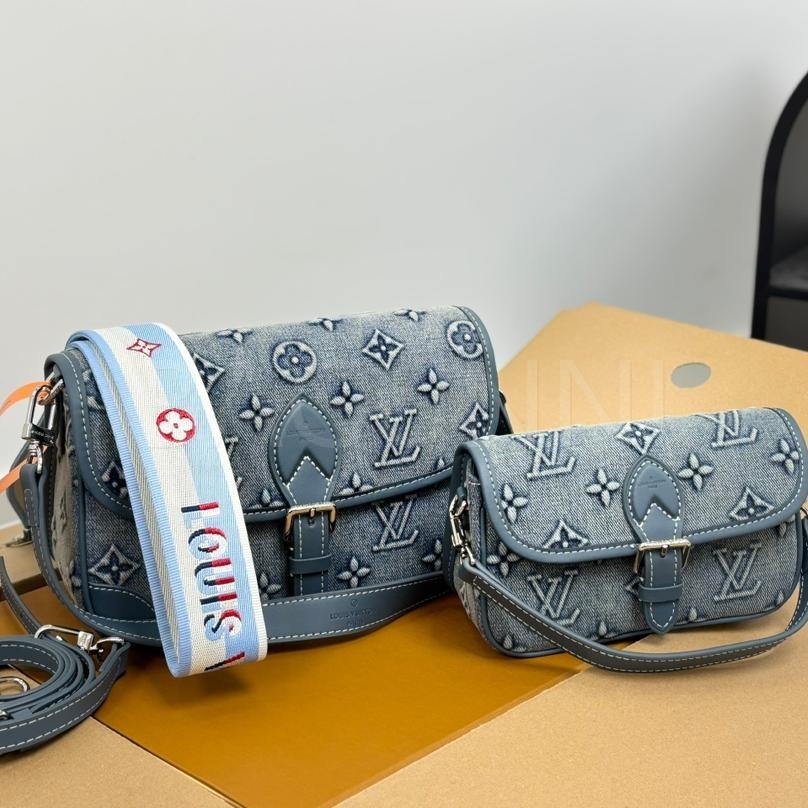 루이비통 바게트 숄더백