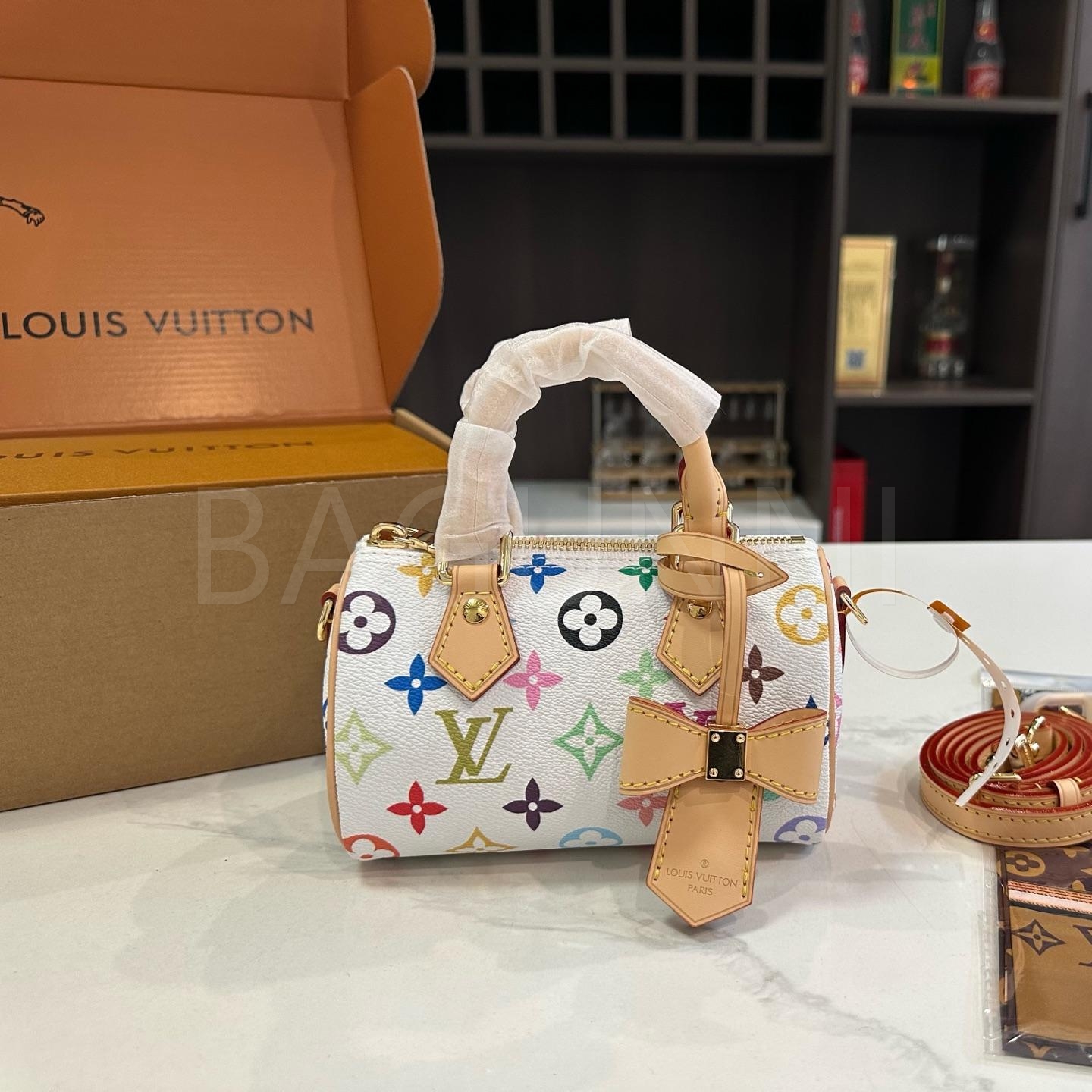 루이비통 멀티컬러 보스턴 백