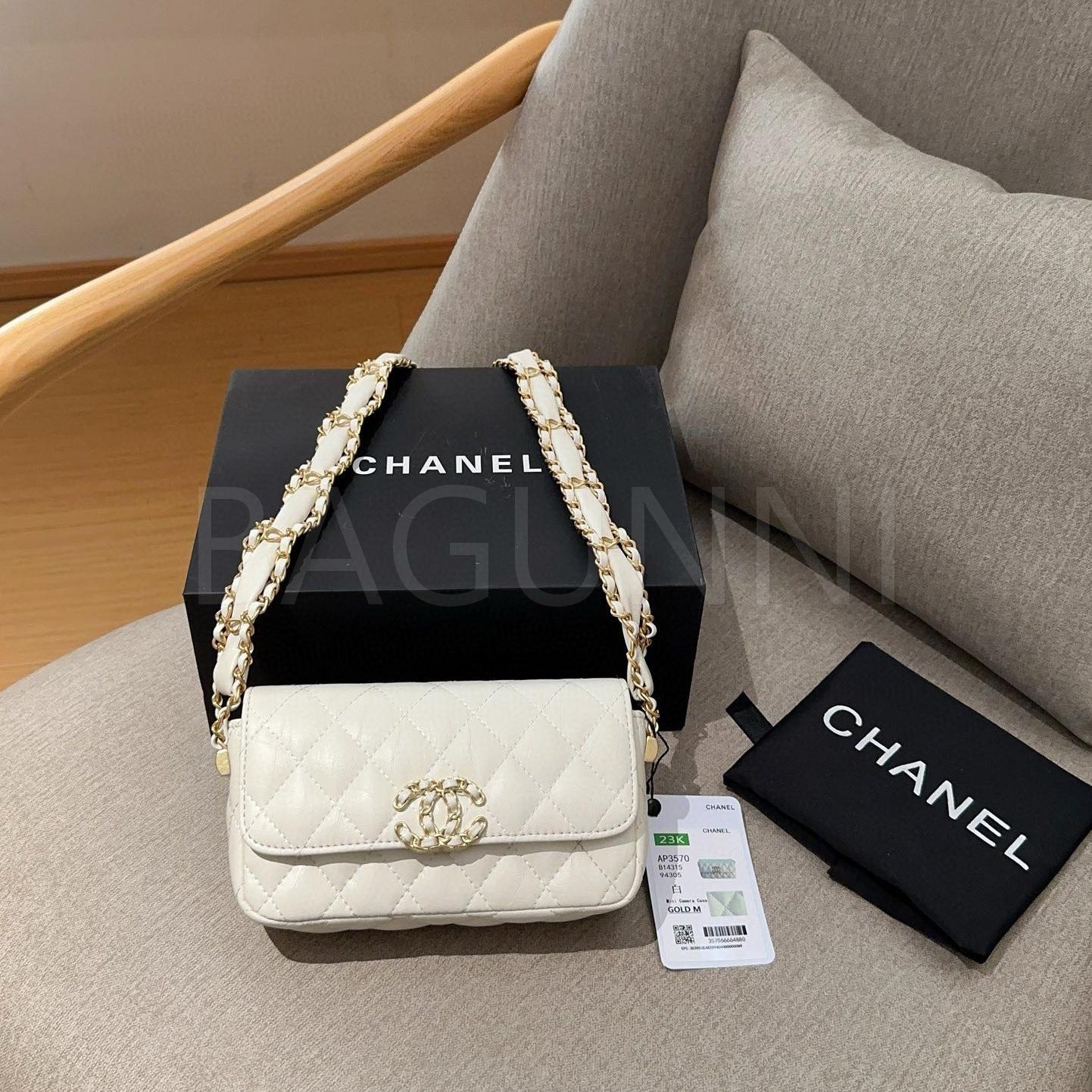 샤넬 23K WOC 체인 월렛