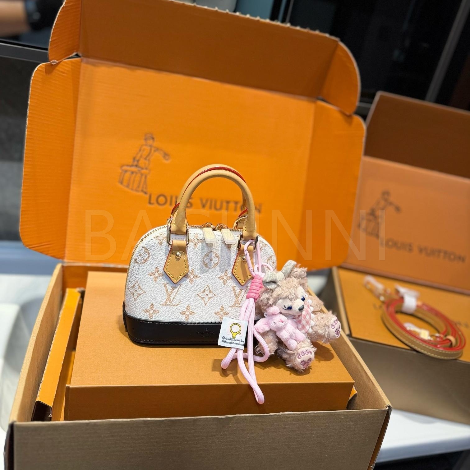 루이비통 알마 BB