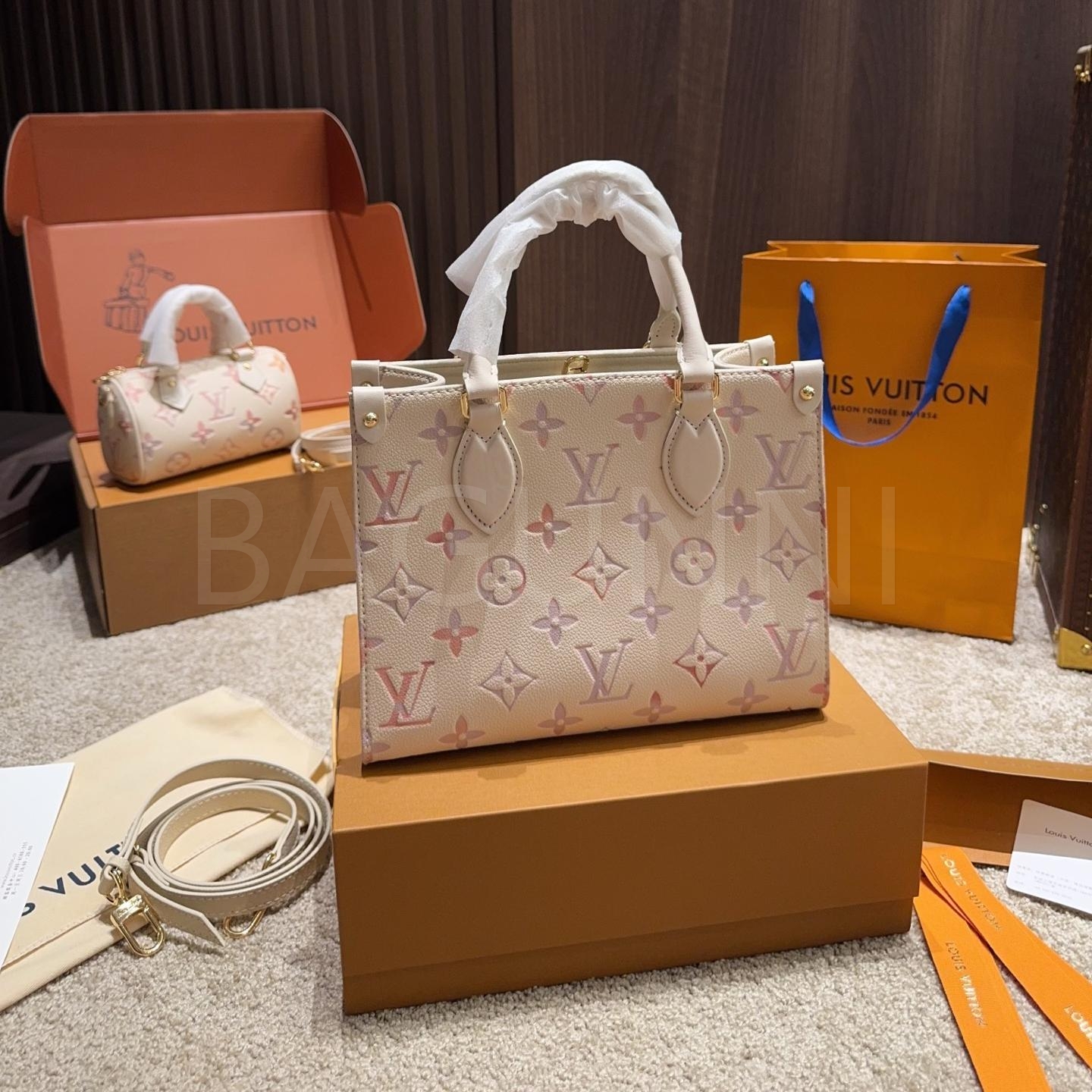 루이비통 온더고 토트백