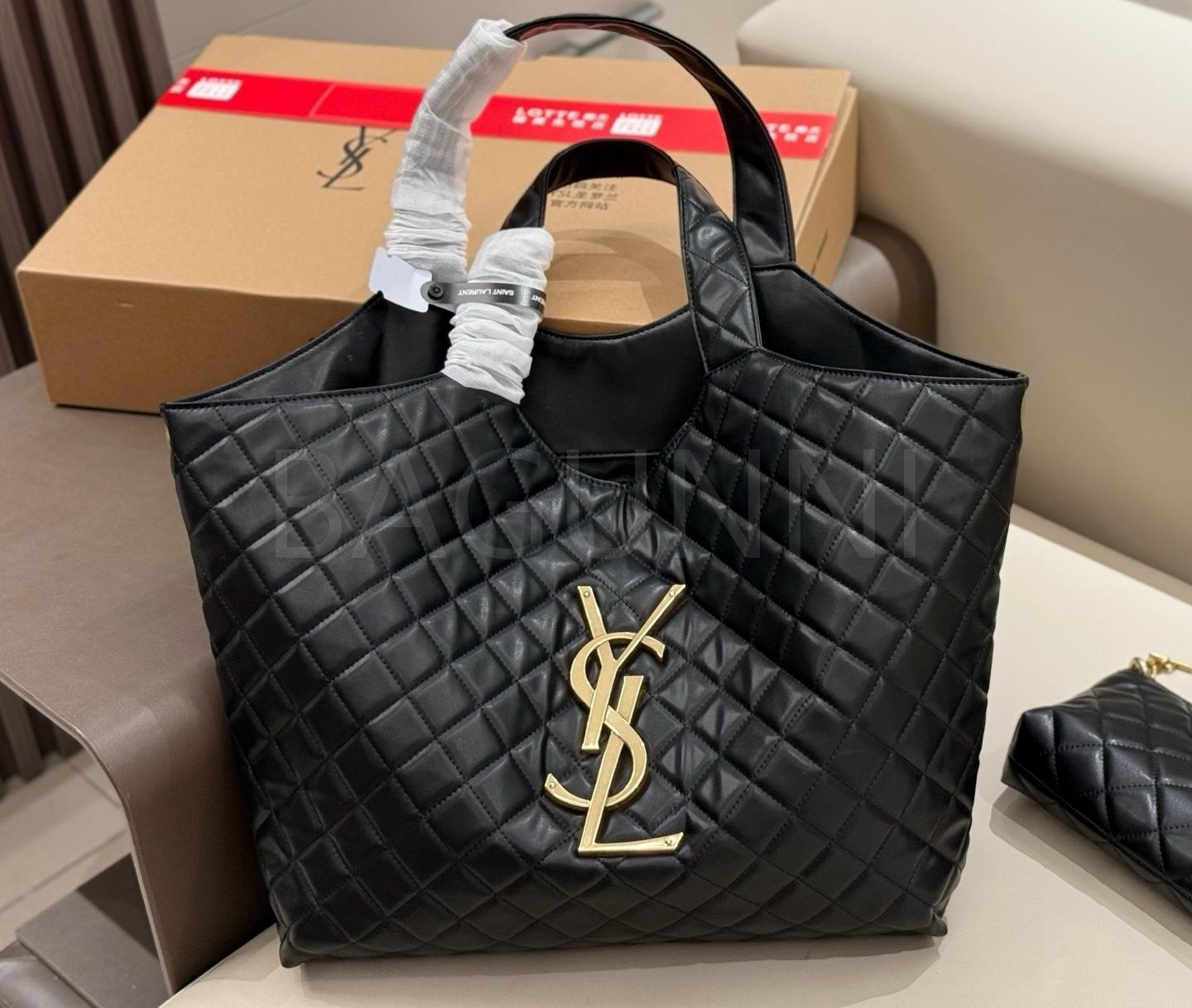 YSL 아이케어 쇼퍼백