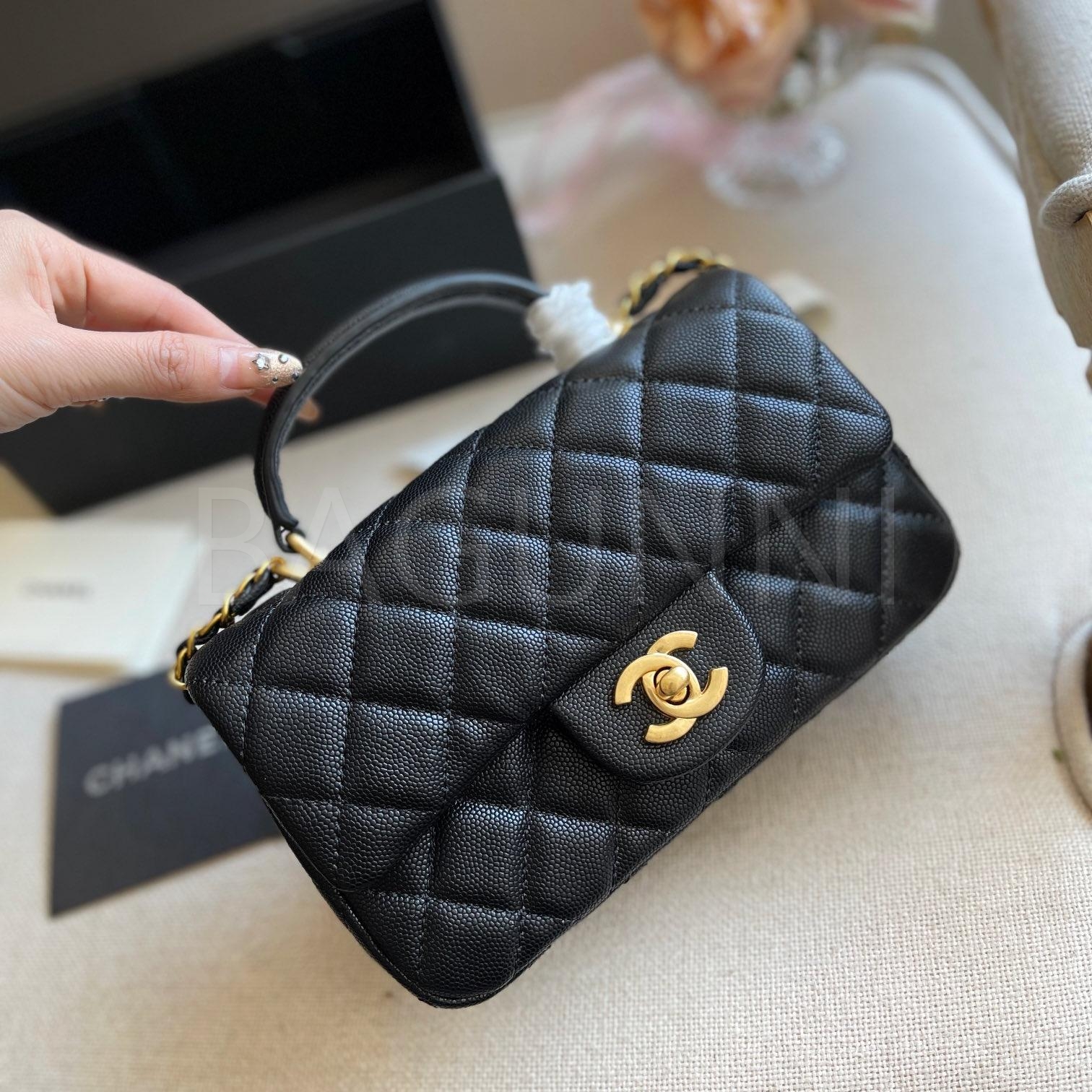 샤넬 클래식 플랩 백