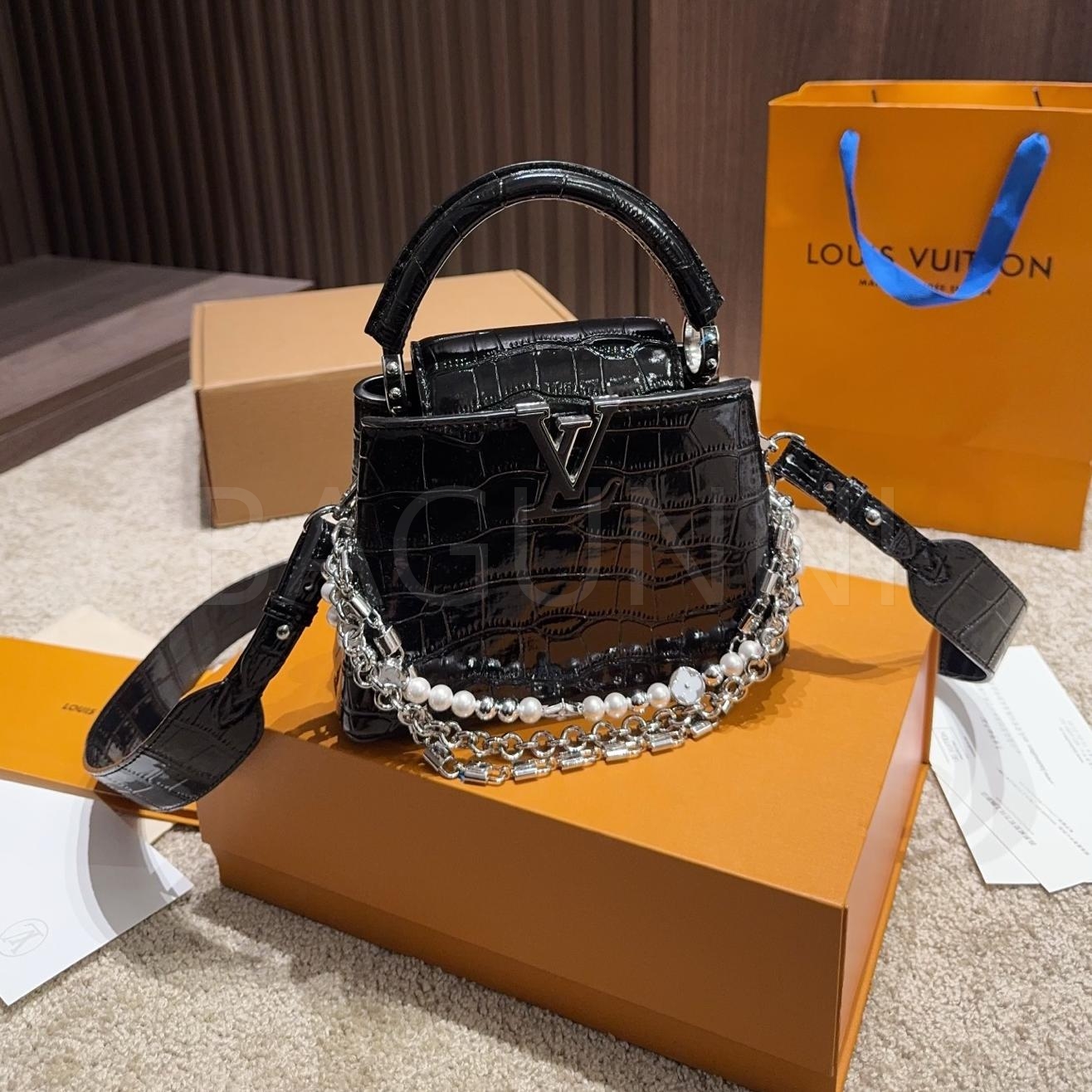 루이비통 카퓌신 백