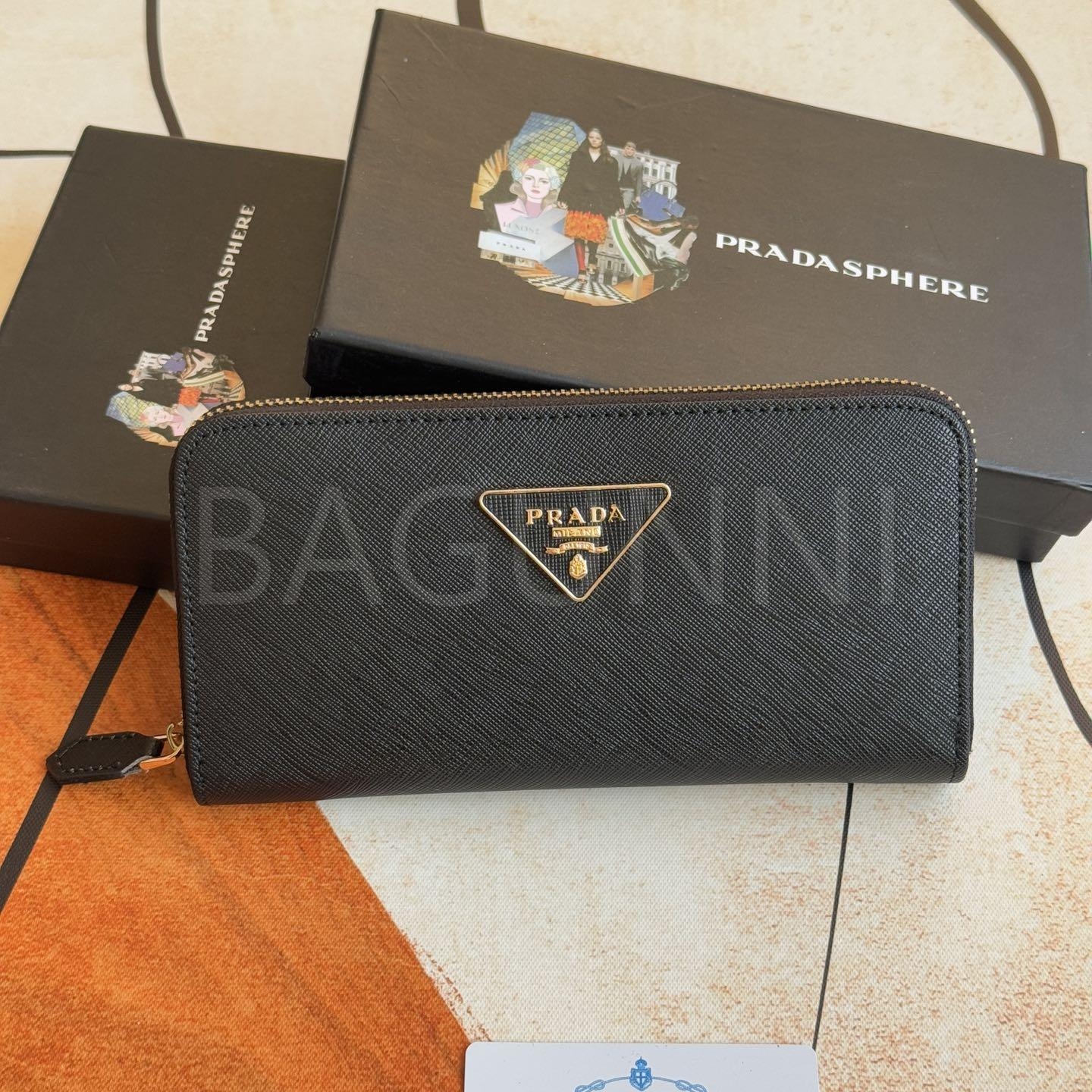 프라다 사피아노 지퍼 장지갑