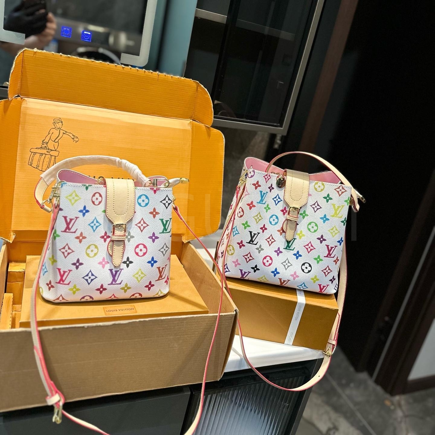 루이비통 노에 버킷 백