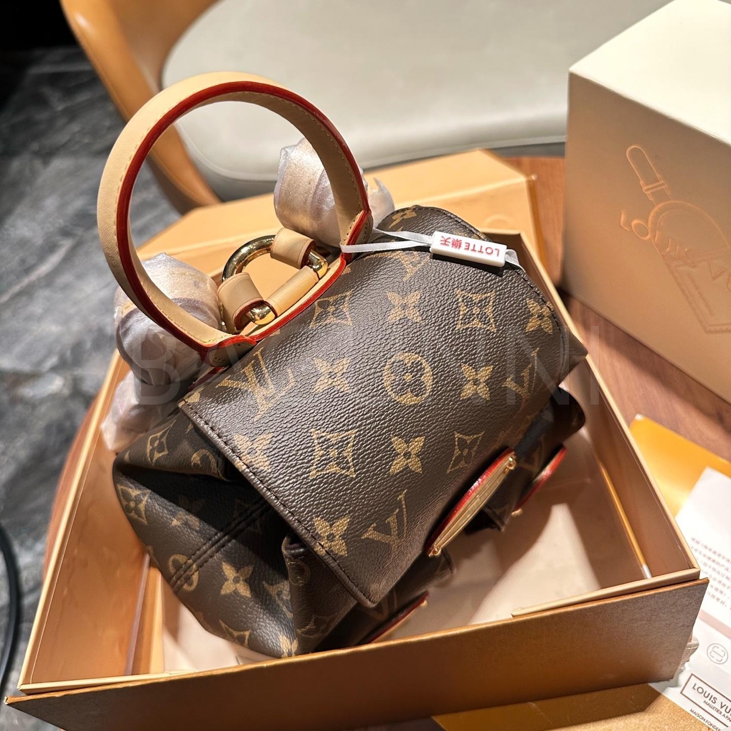 루이비통 익스커션 백팩