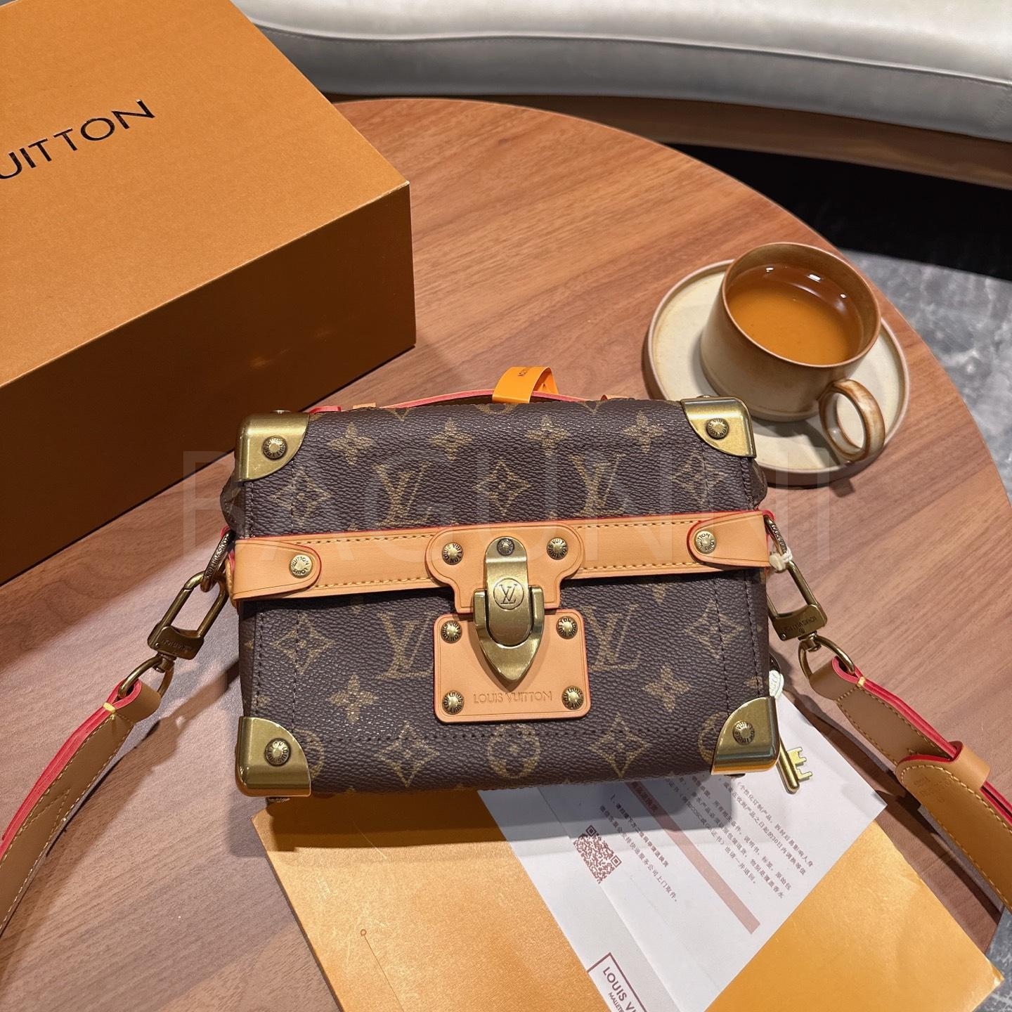 루이비통 박스 백