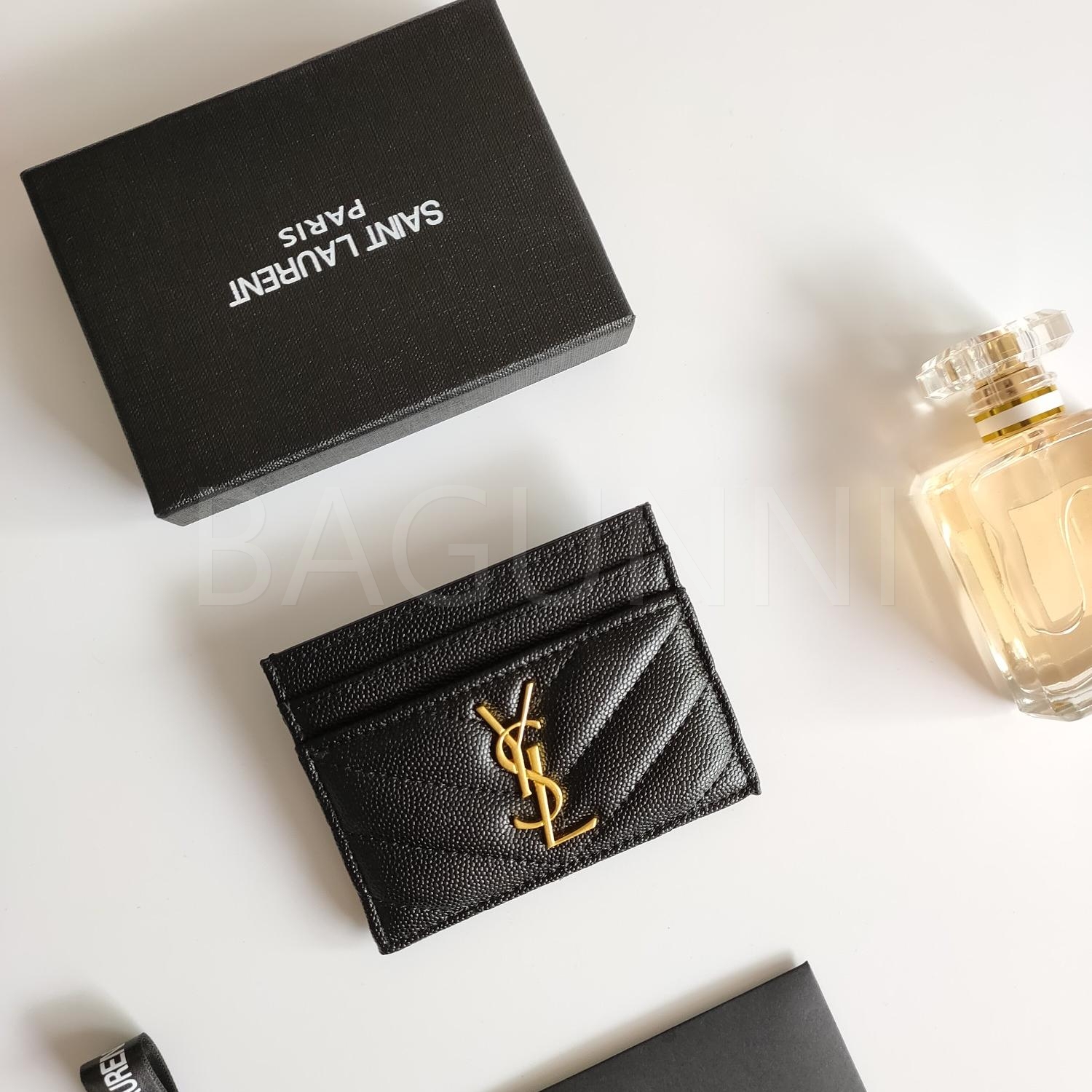 YSL 플랩 카드지갑