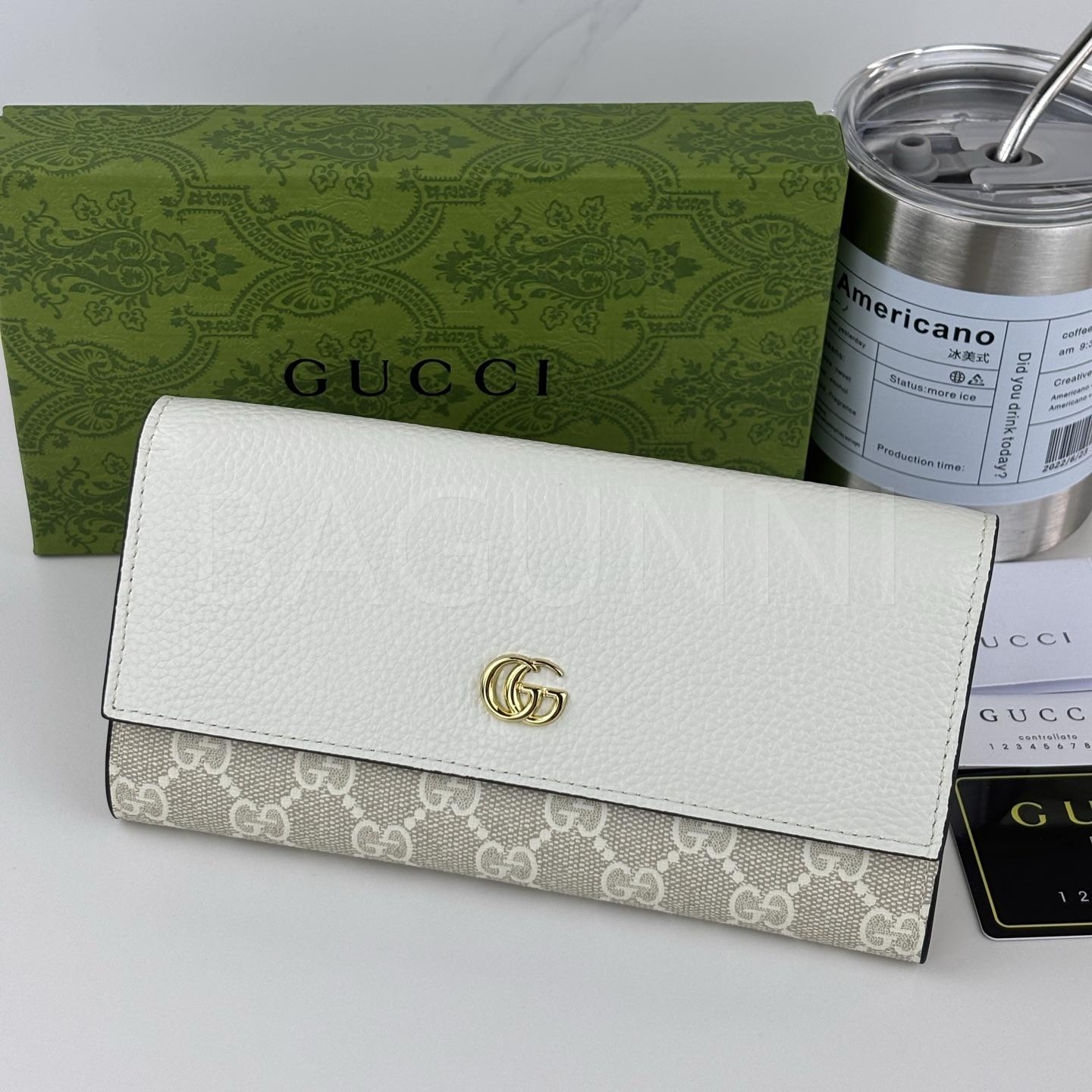 구찌 오피디아 카드지갑