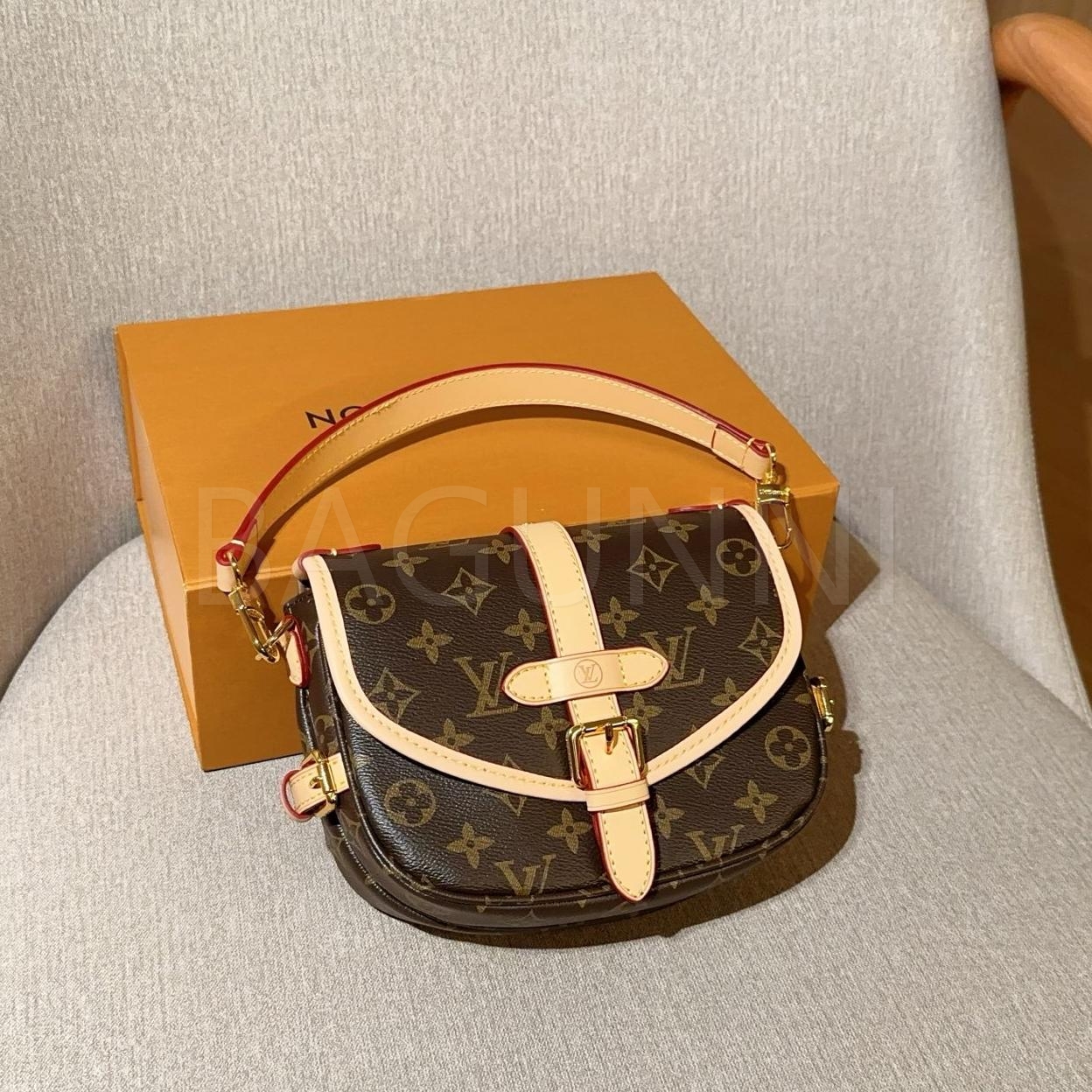 루이비통 미니 크로스백