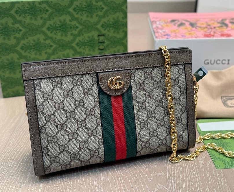 구찌 오피디아 체인 숄더백