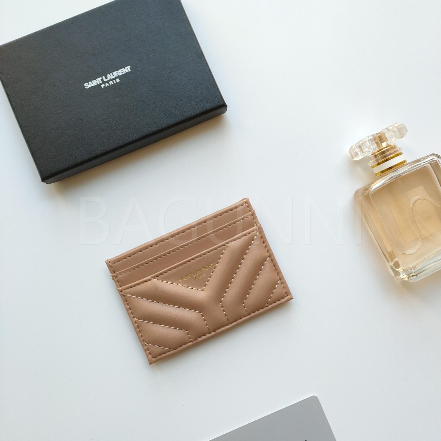 YSL 플랩 카드지갑