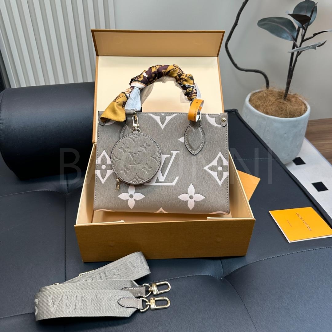 루이비통 온더고 BB 토트백