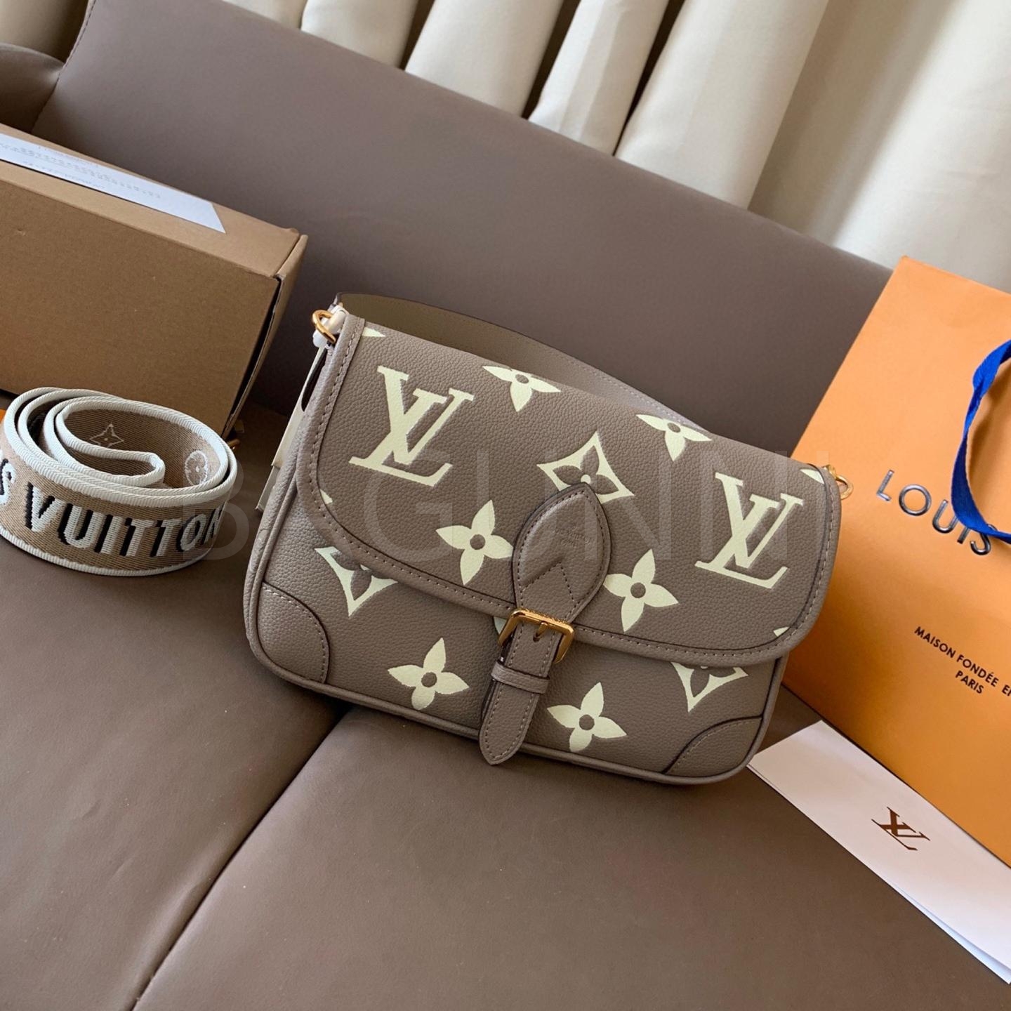 루이비통 앙프렝뜨 숄더백