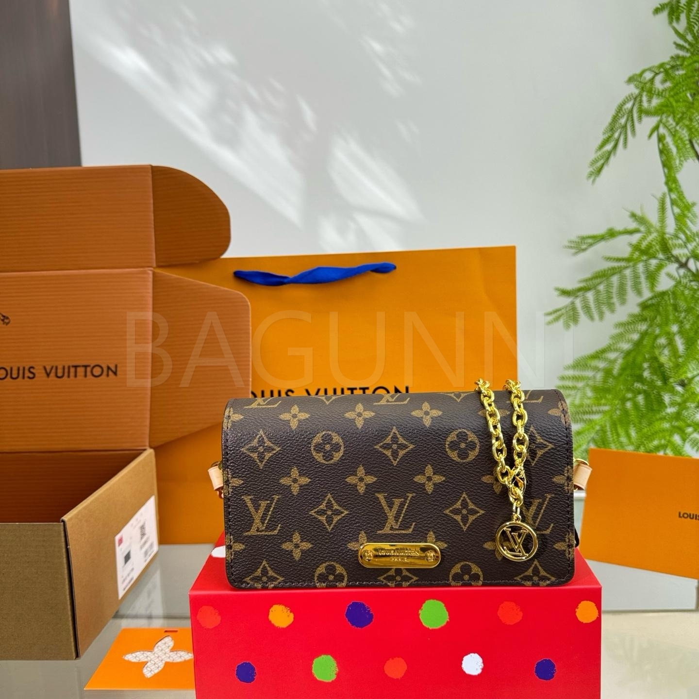 루이비통 미니 숄더백